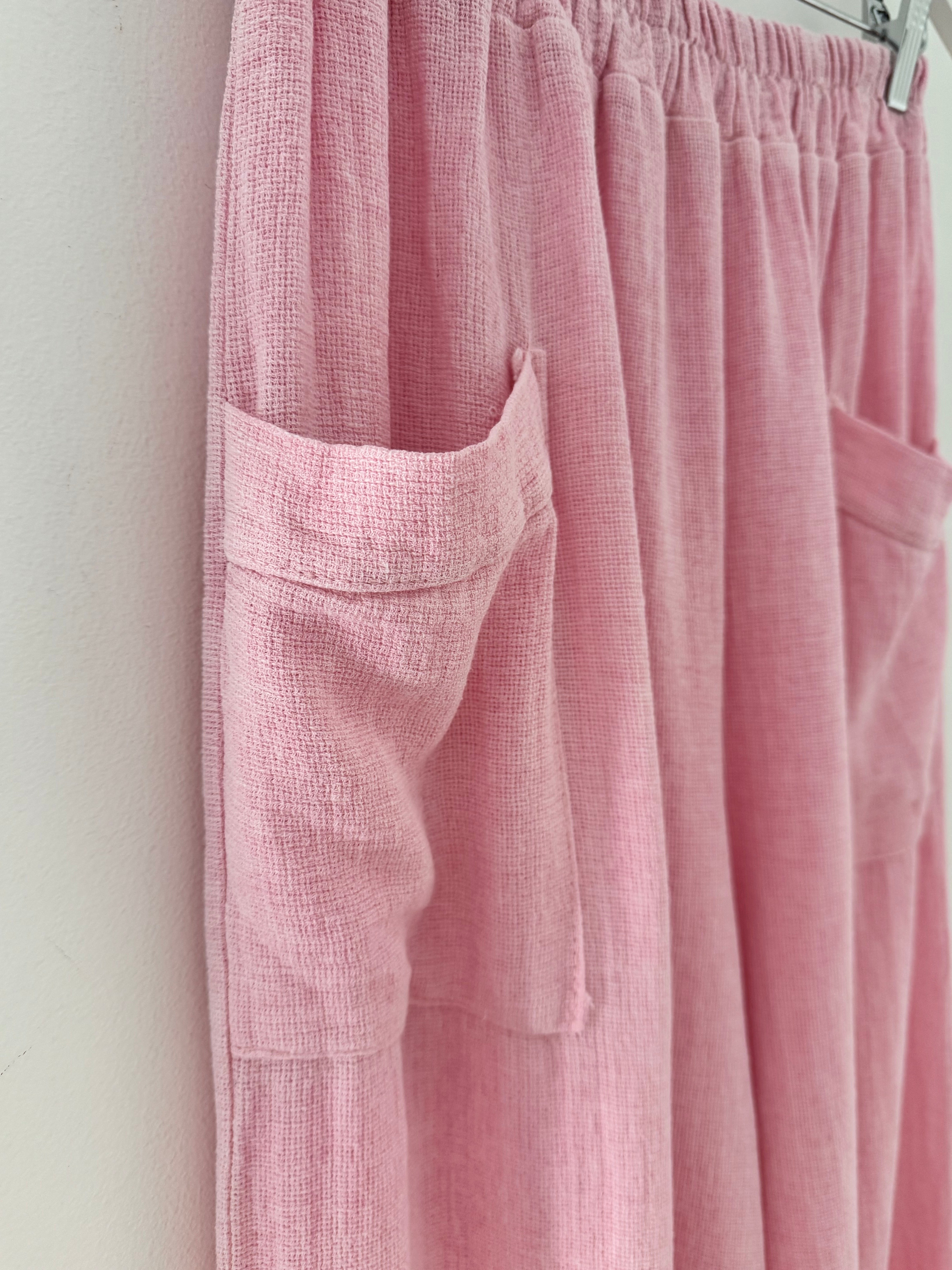 Linen & Cotton Barrel Trousers in Baby Pink