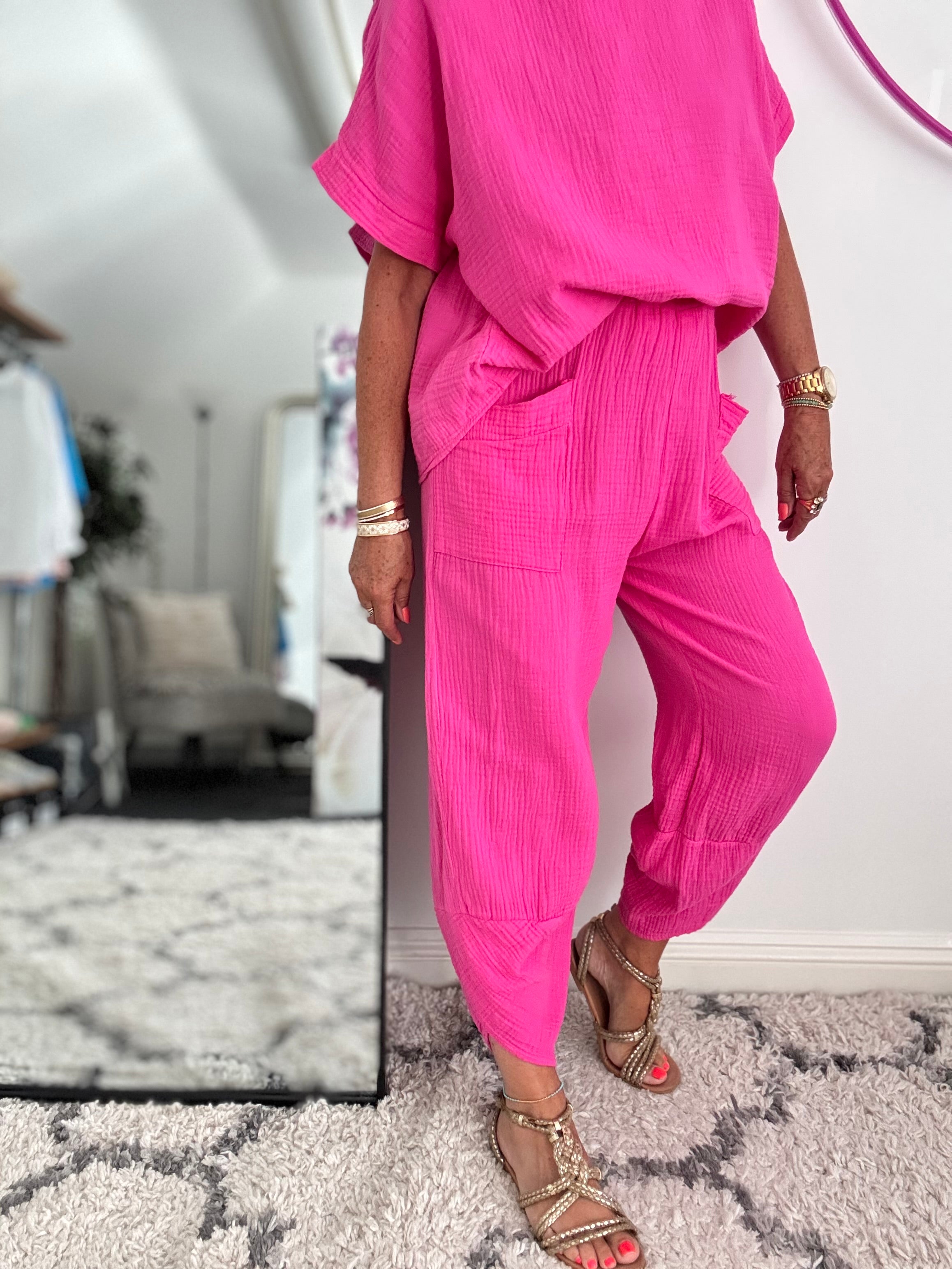 Cheesecloth Trousers in Fuchsia