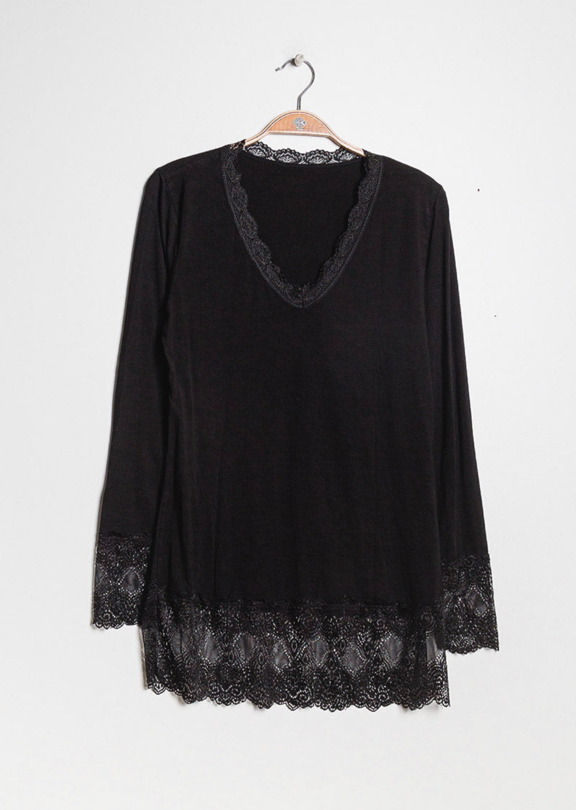 Luxe Base Top with Lace Trim in Black