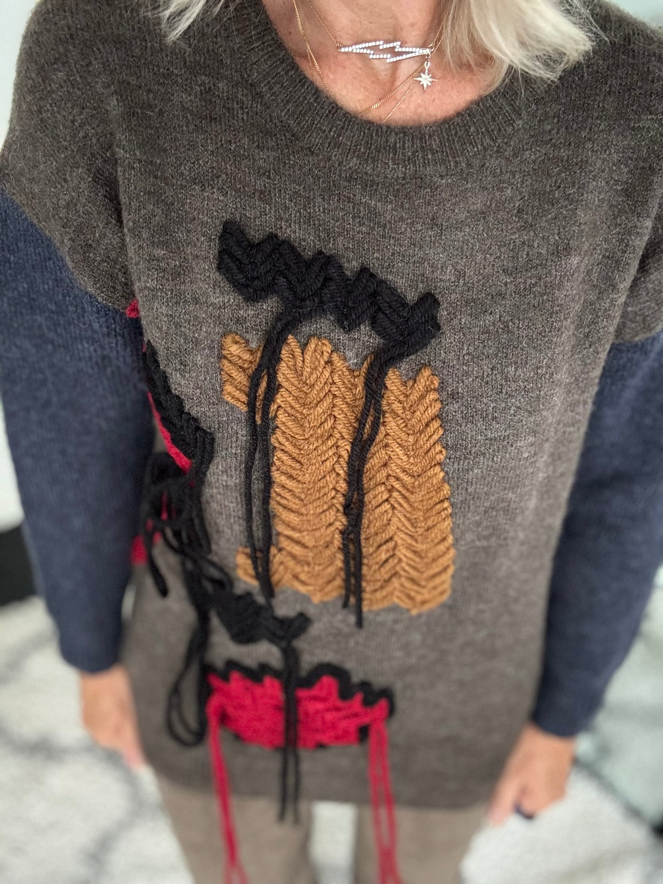 Fringe Cable Knit Jumper in Cocoa & Blue