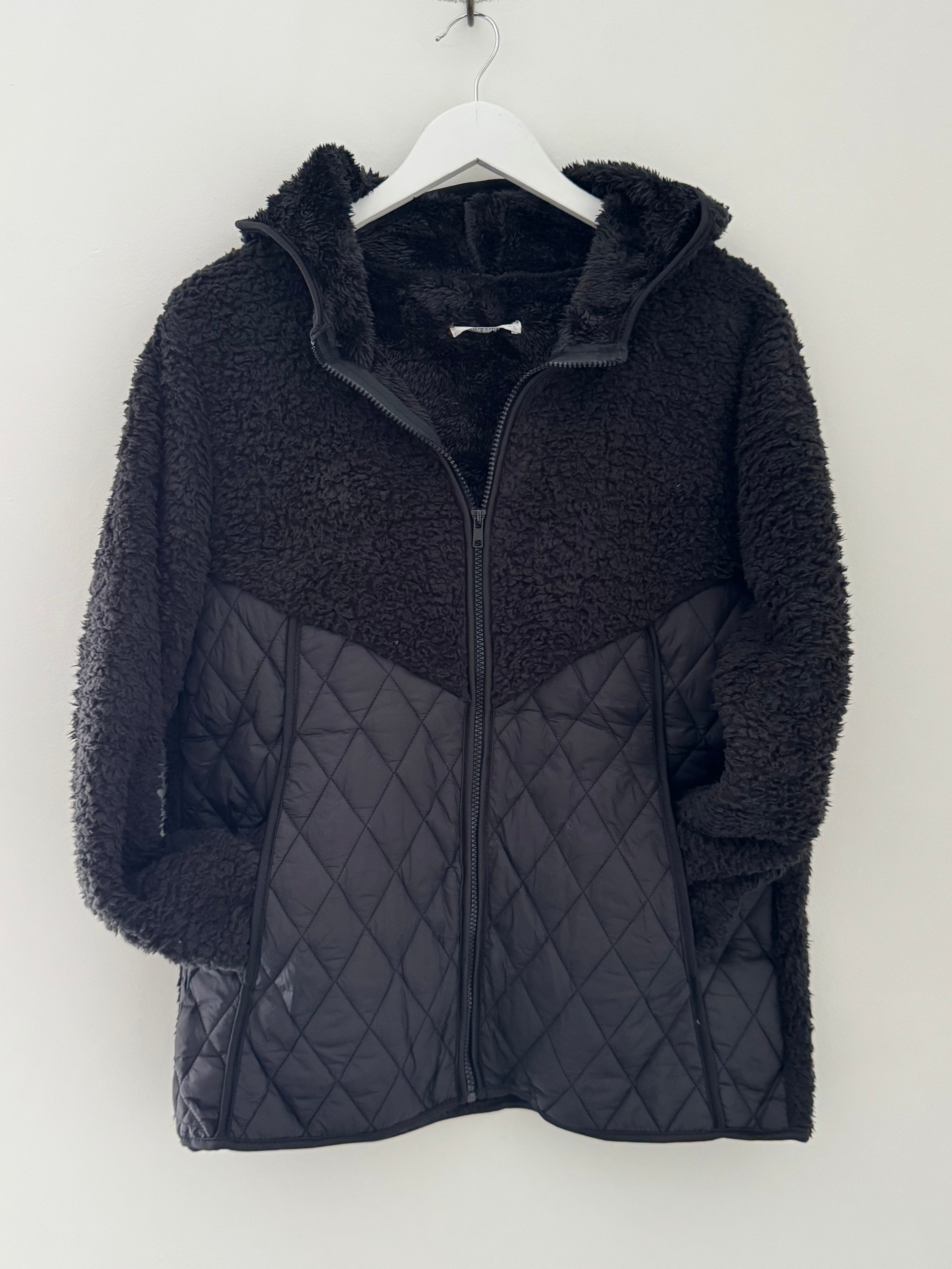 Quilted Zip Fleece in Black