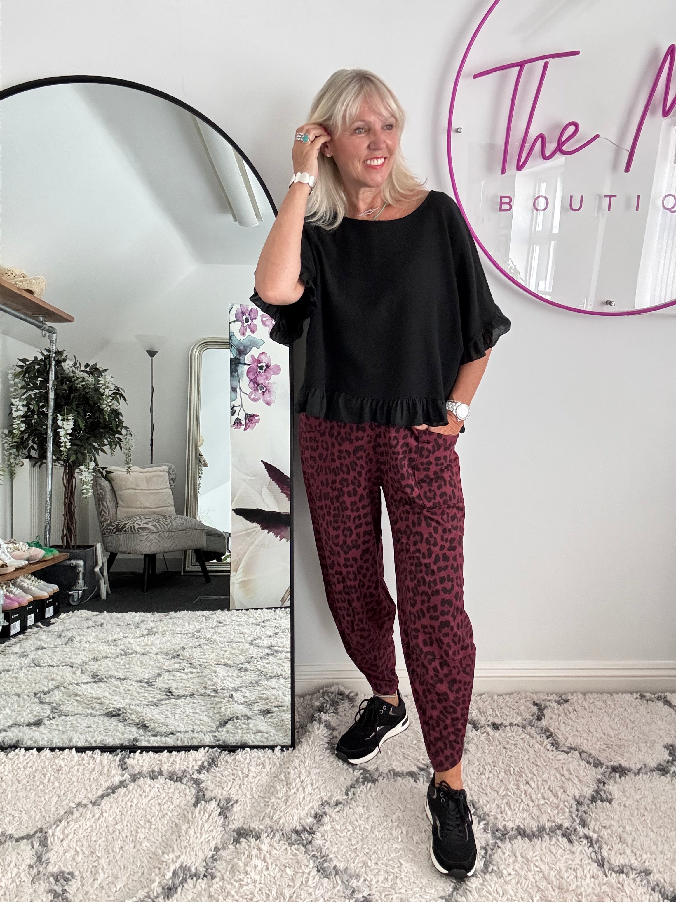 Barrel Stretch Trousers in Berry Leopard