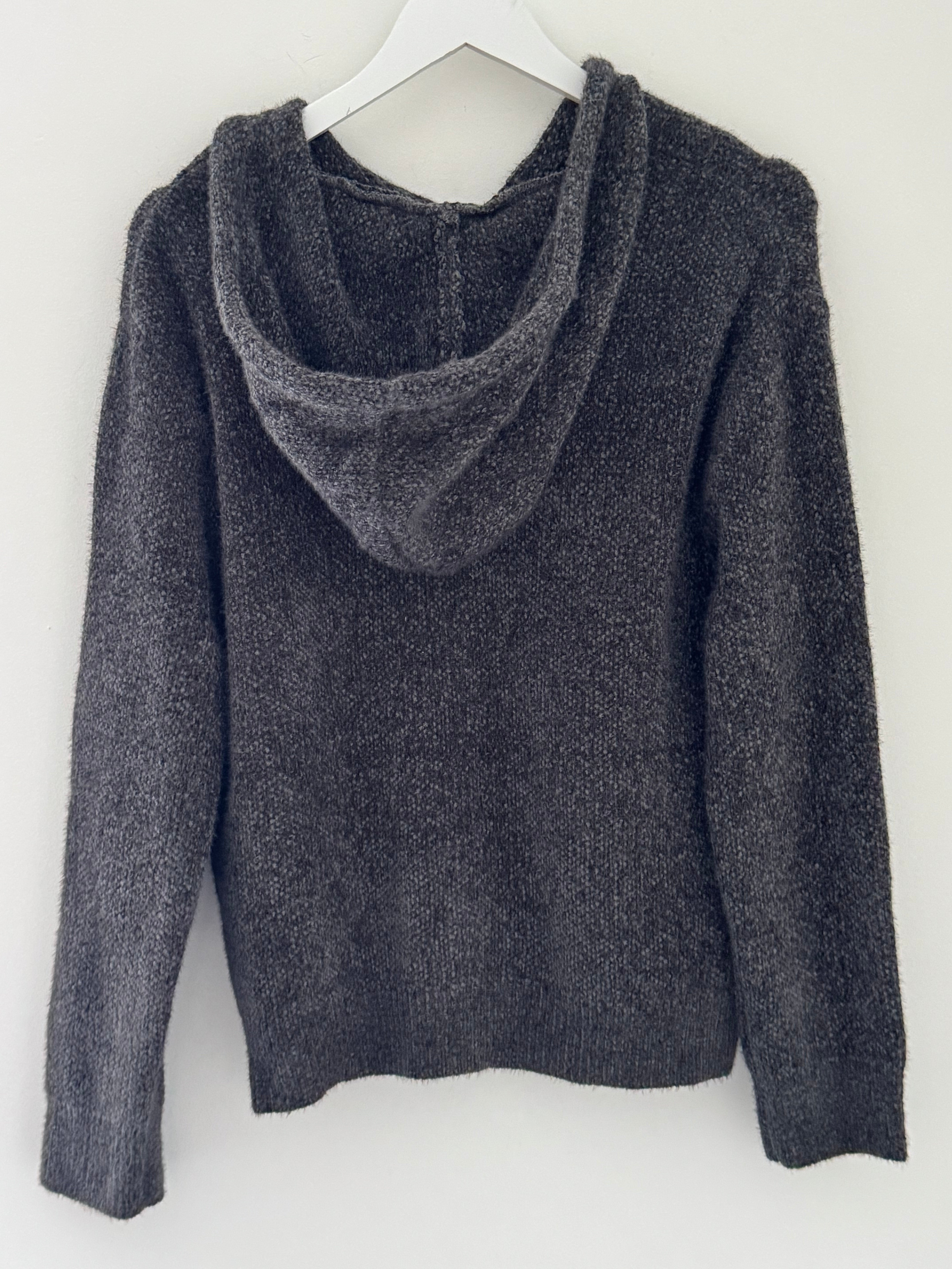 Soft Hooded Knit with Pockets in Anthracite