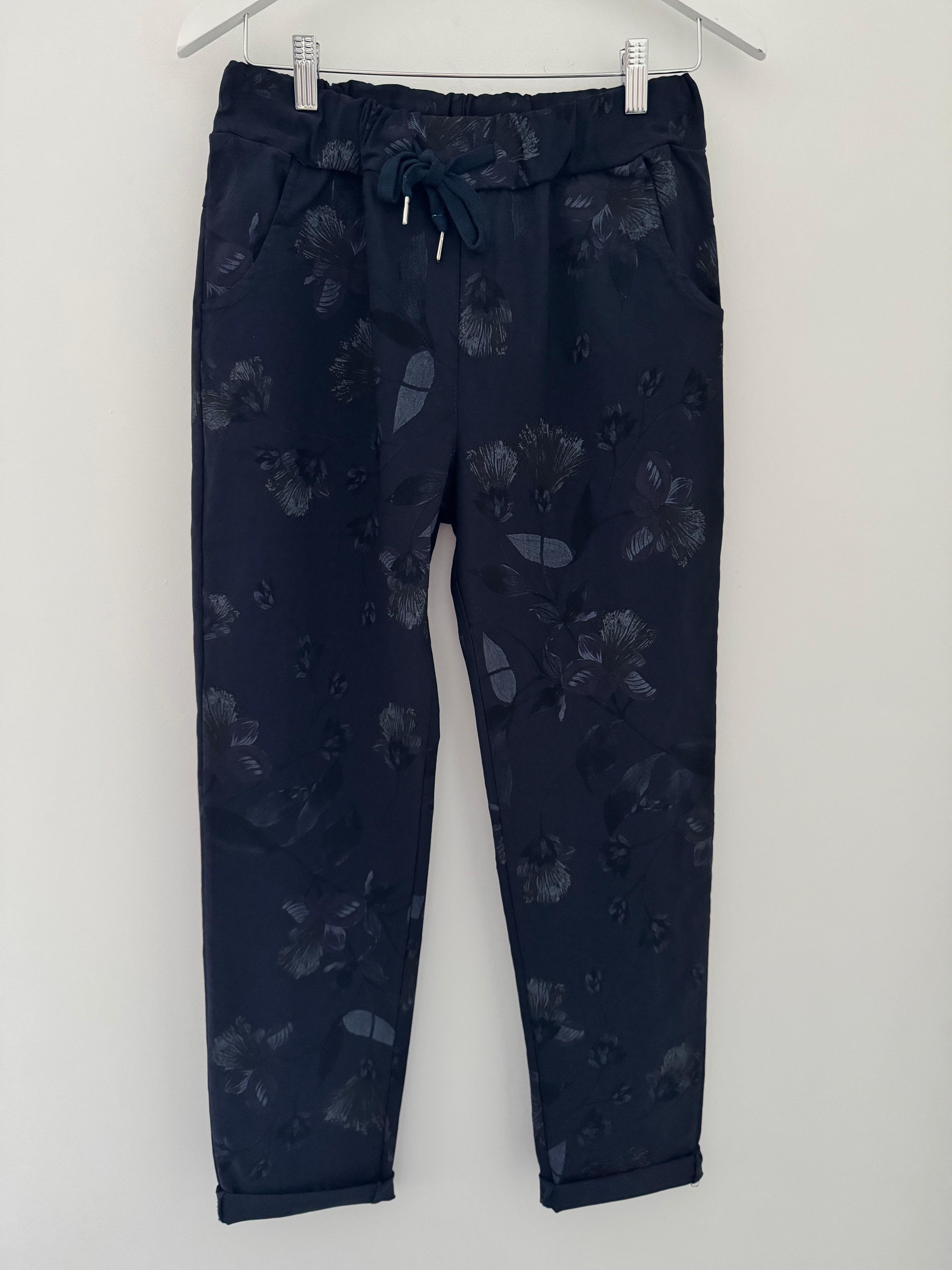 Super Stretch Floral Print Joggers in Ink