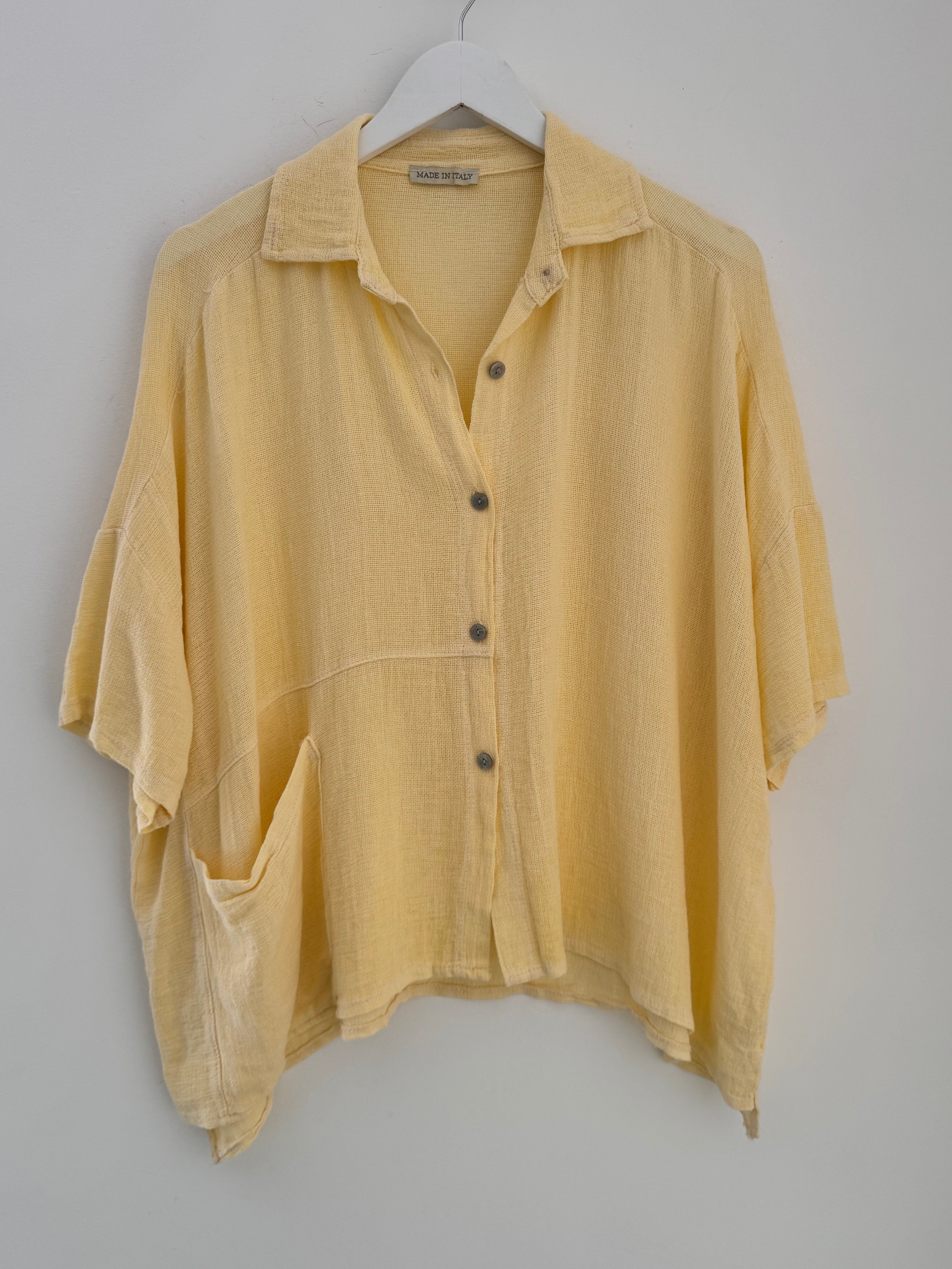 Linen & Cotton Buttoned Shirt in Soft Lemon