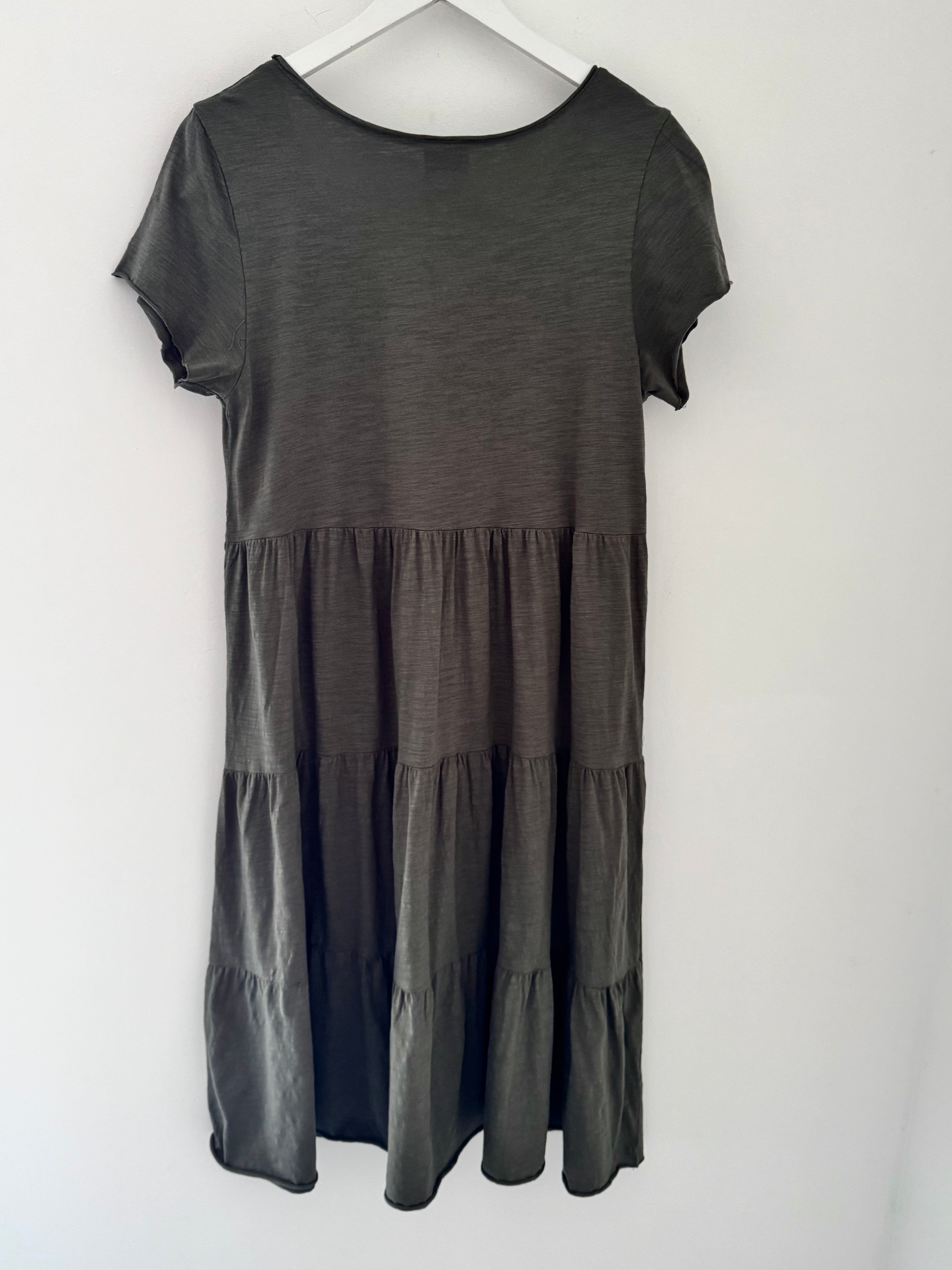 Tiered Cotton Stretch Dress in Khaki