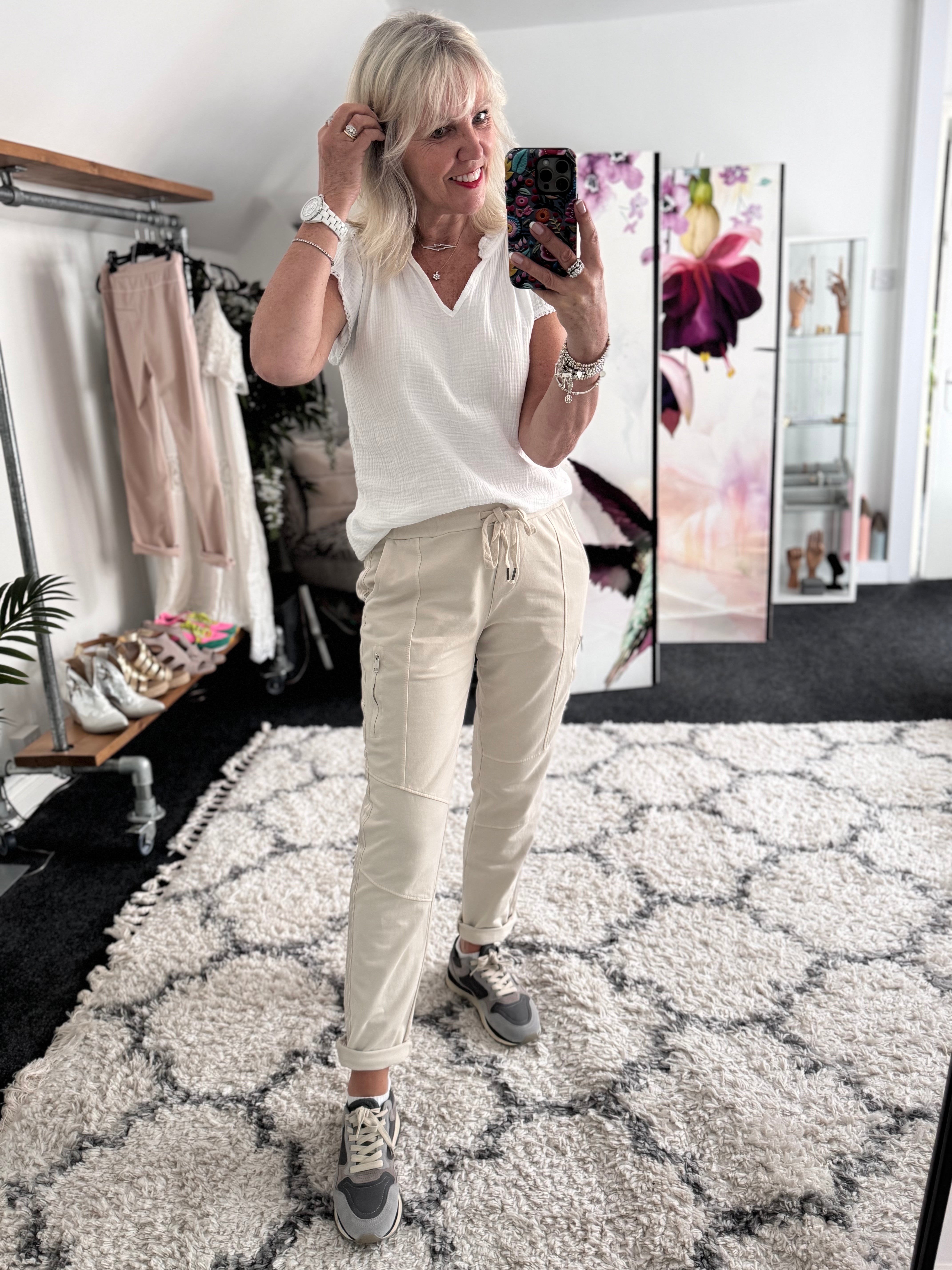 Jersey Stretch Joggers in Stone