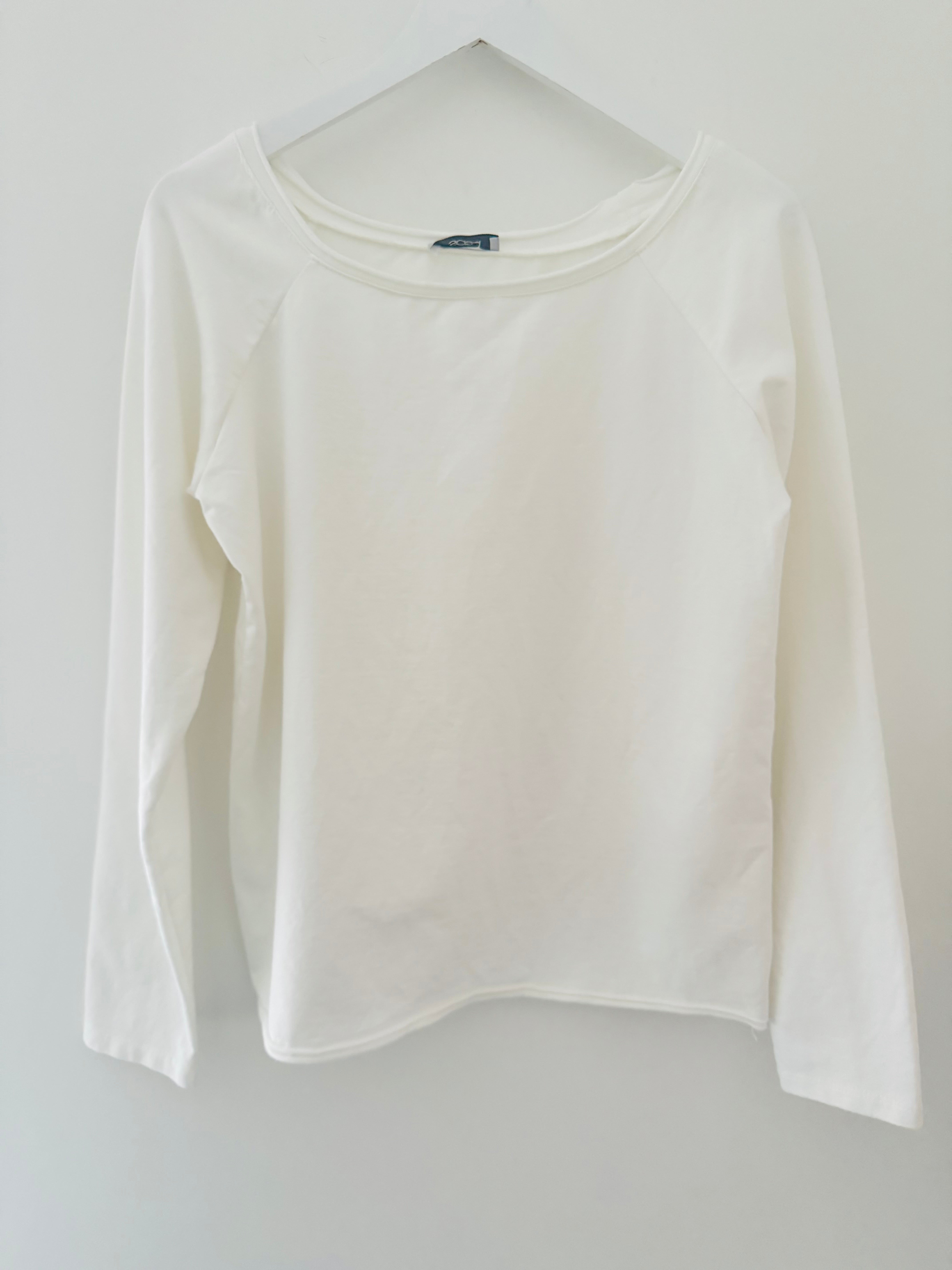 Raglan Roll Edge Sweatshirt in Ivory
