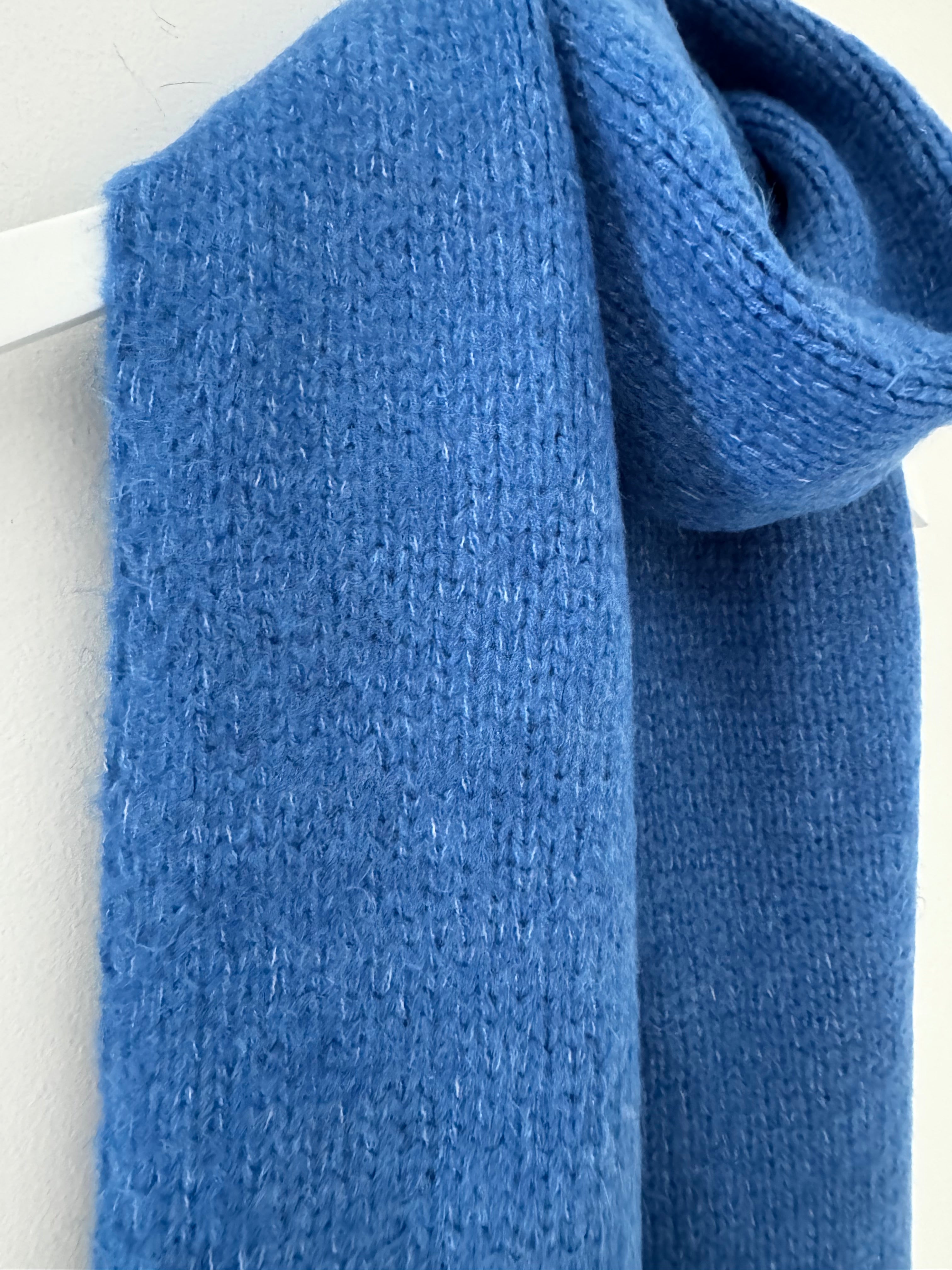 Cosy Knitted Scarf in Sky Blue