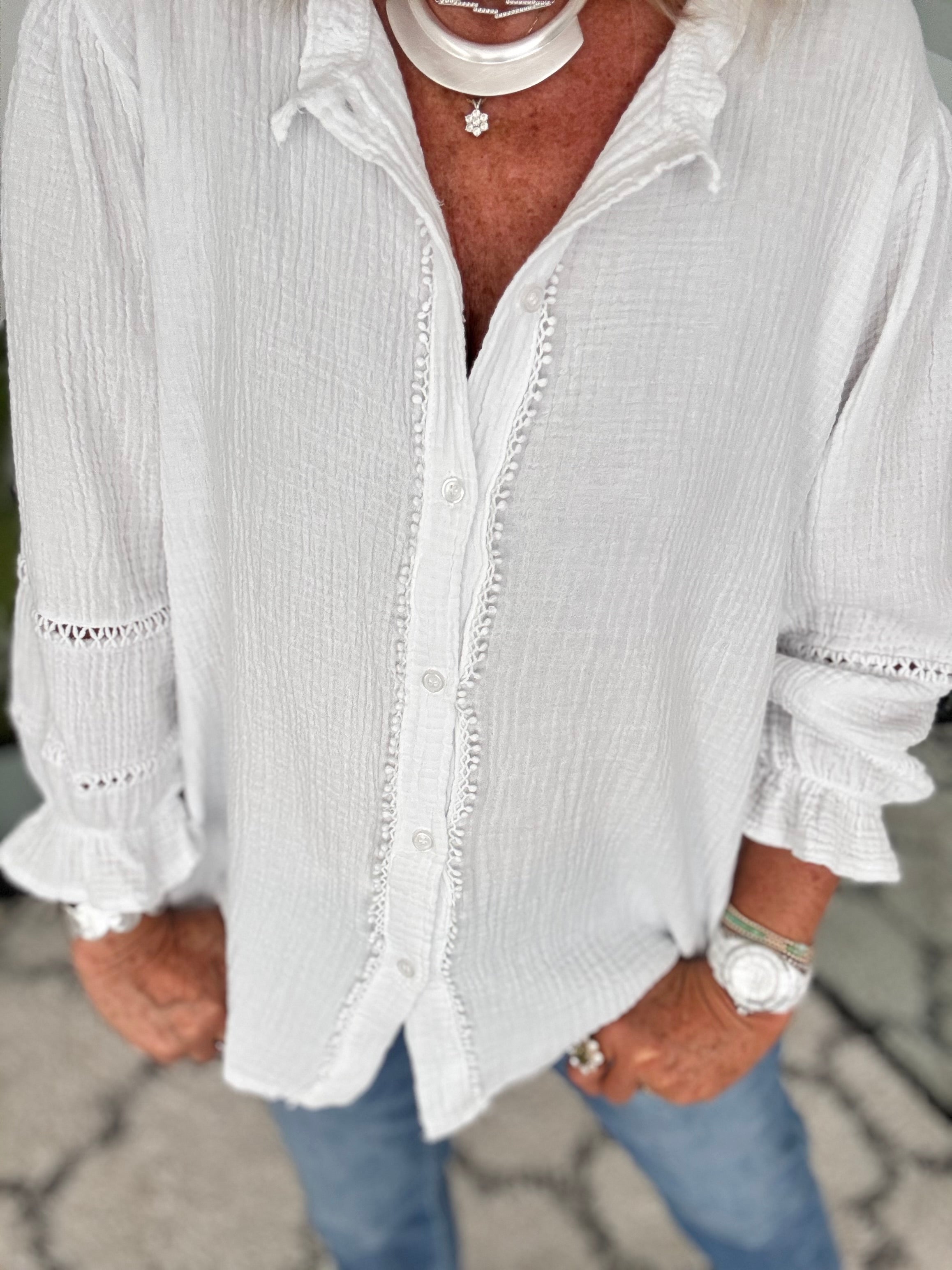 Detailed Cheesecloth Shirt in White