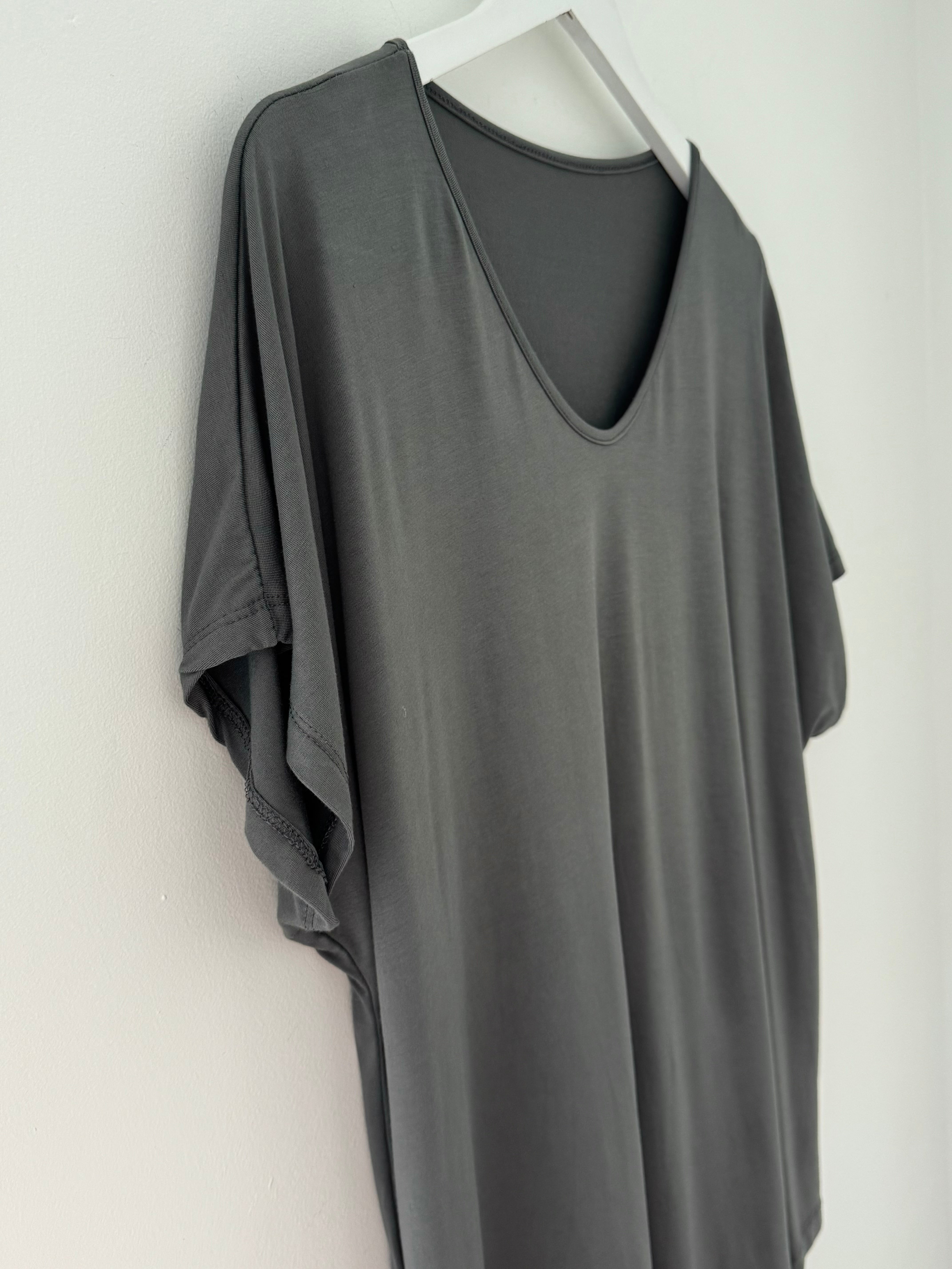 Oversized V Neck Tee in Khaki Grey