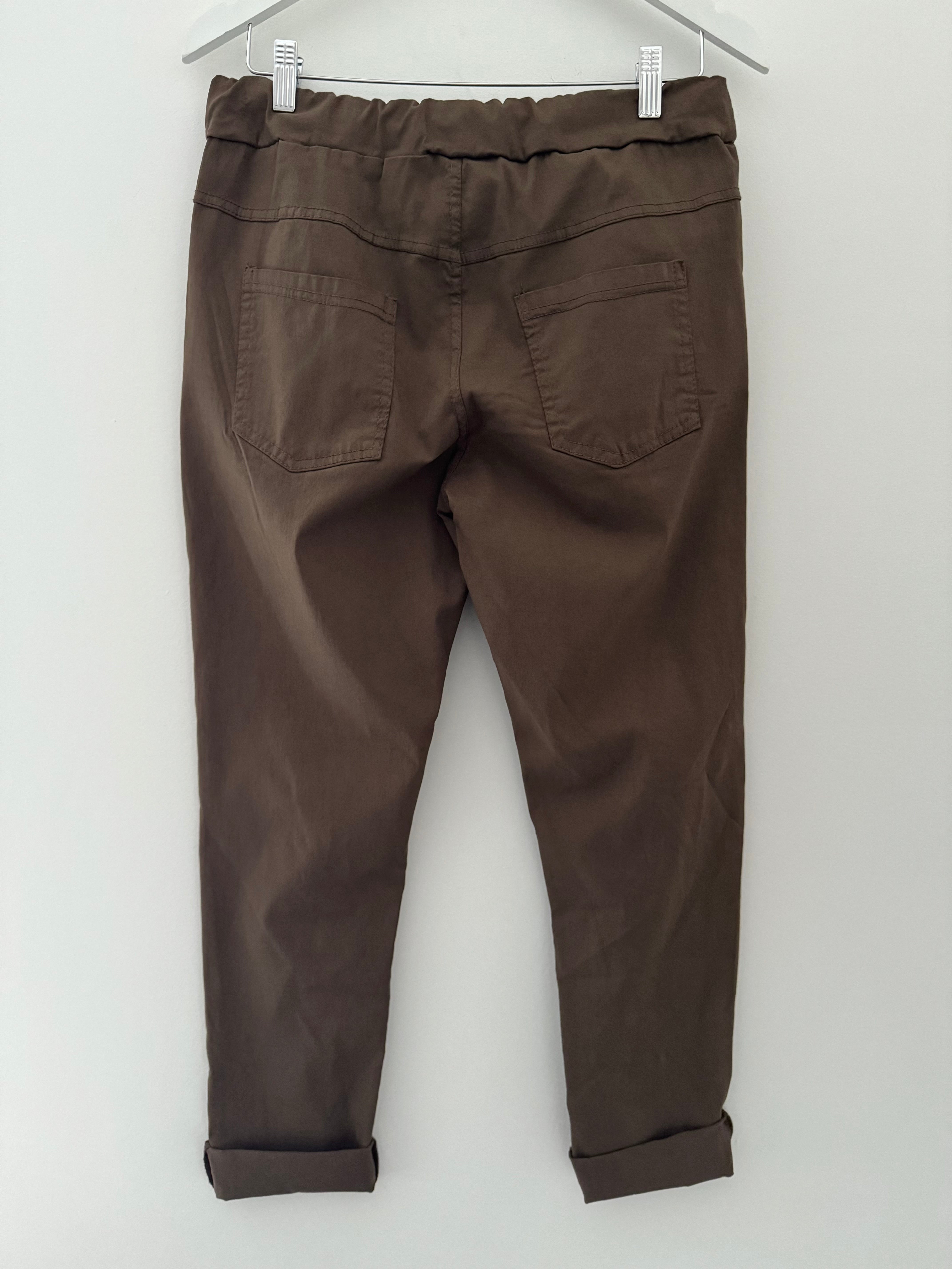 Super Stretch Joggers in Dark Tan