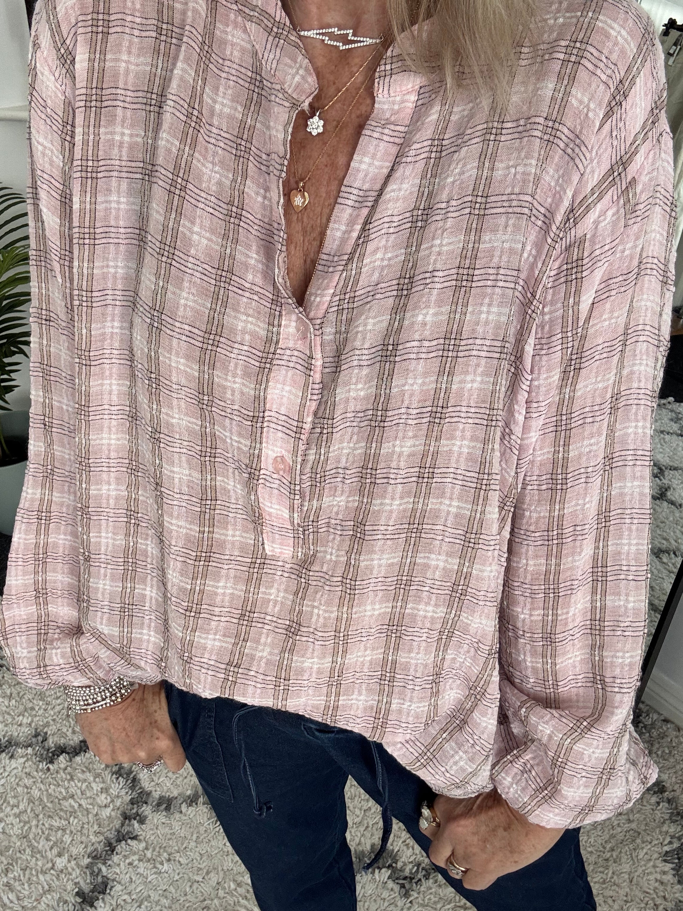 Checked Seersucker Shirt in Pink