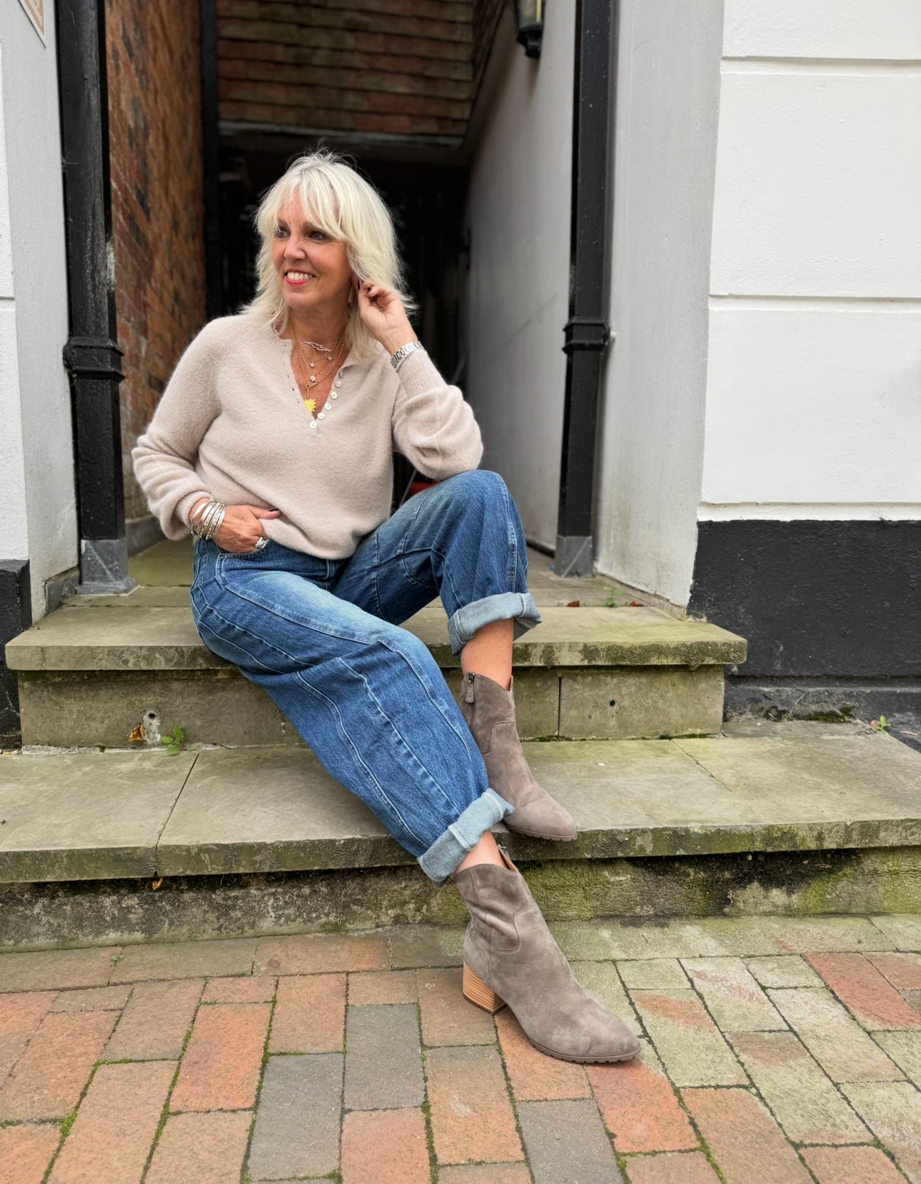 Barrel Leg Jeans with Elasticated Waist