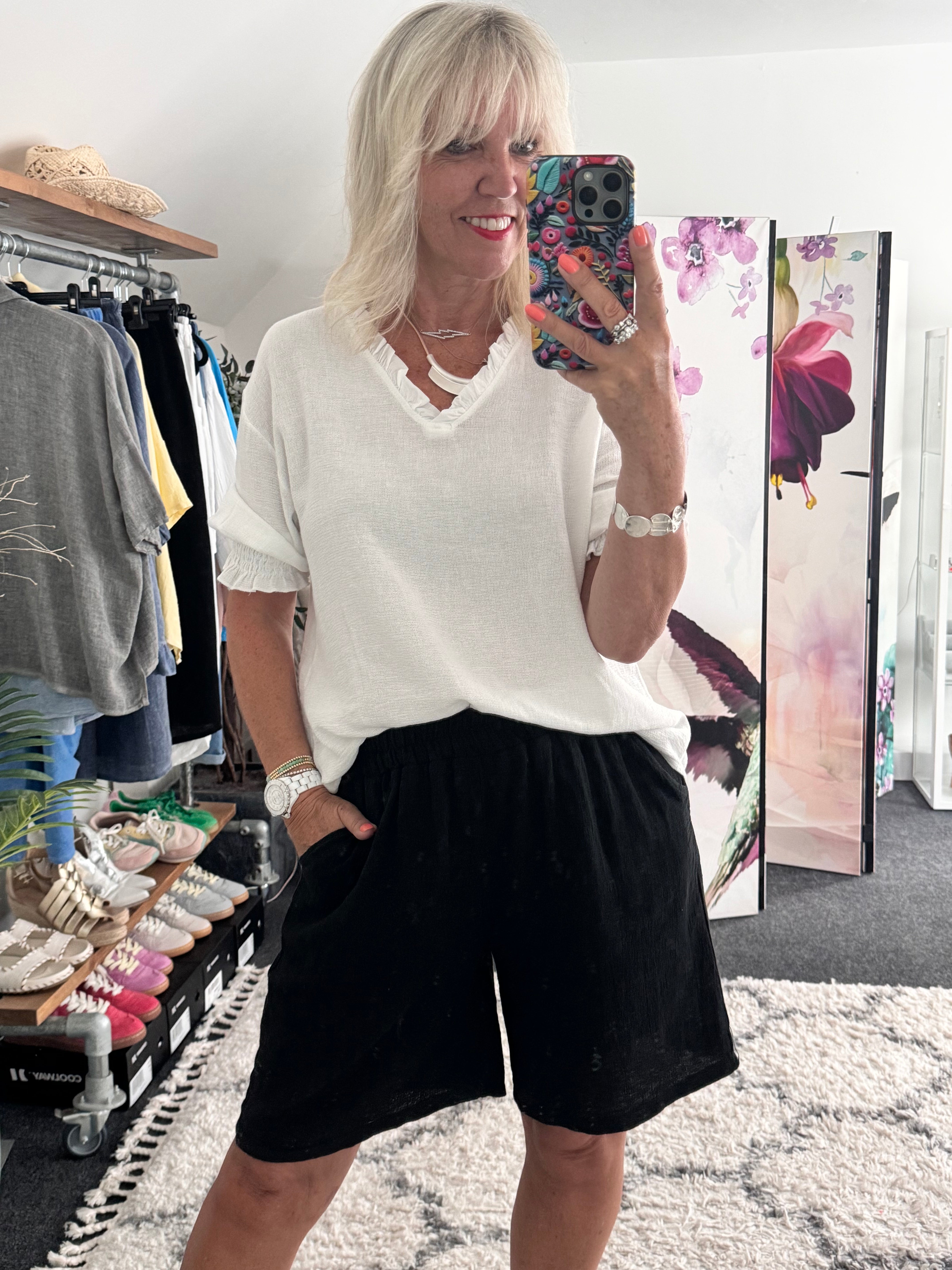 Linen & Cotton Shorts in Black