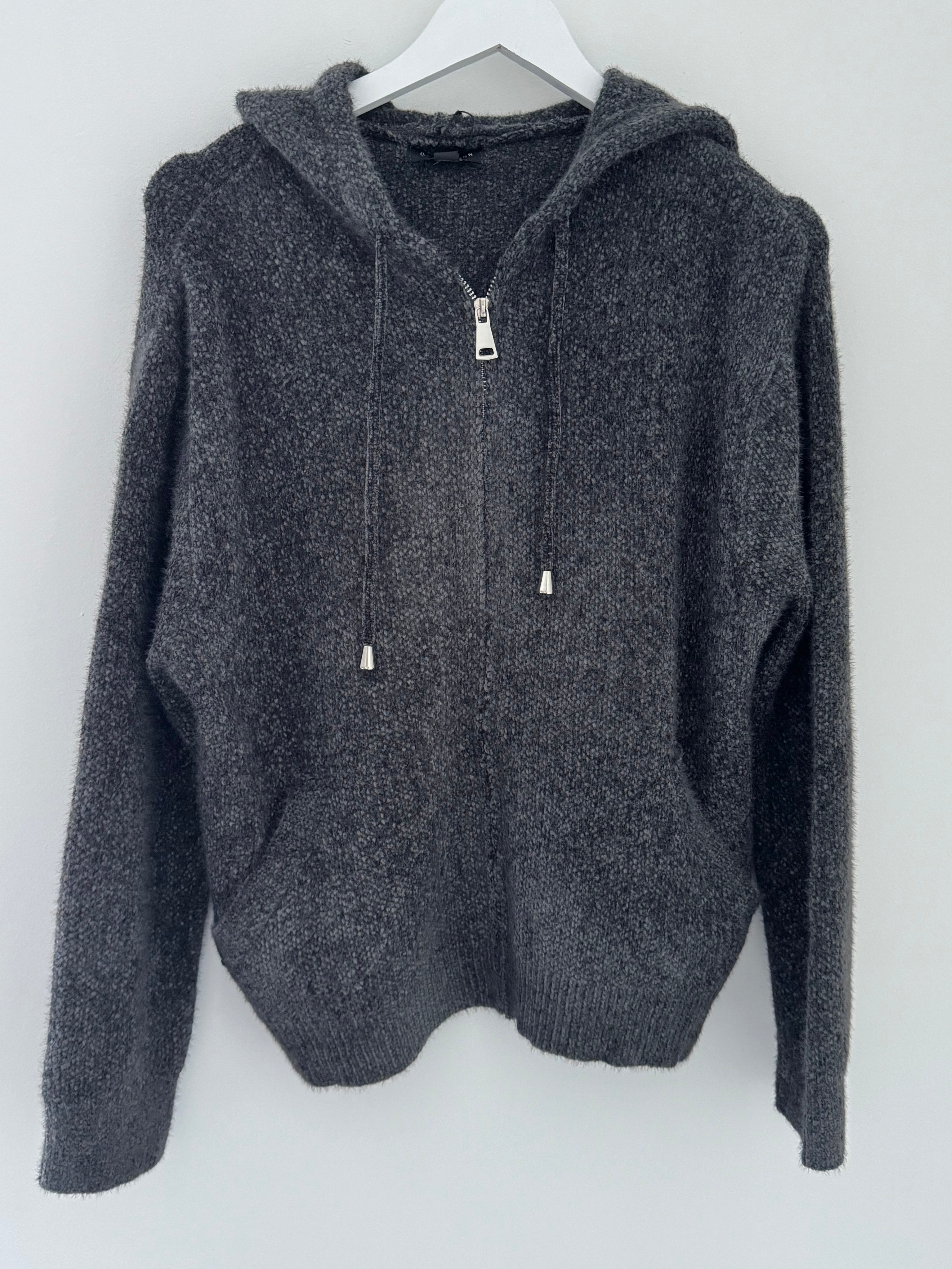 Soft Hooded Knit with Pockets in Anthracite