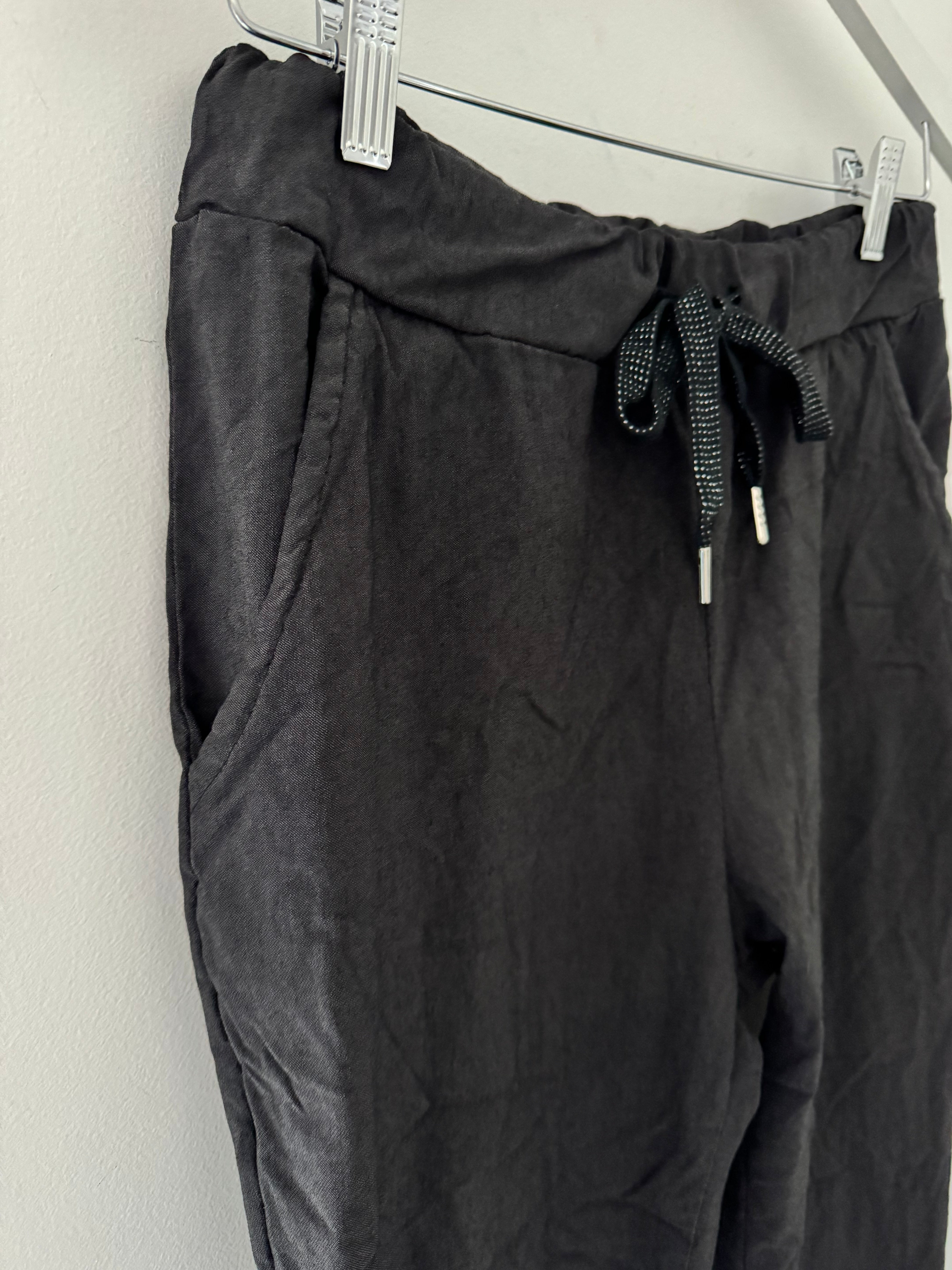 Super Stretch Joggers in Washed Black