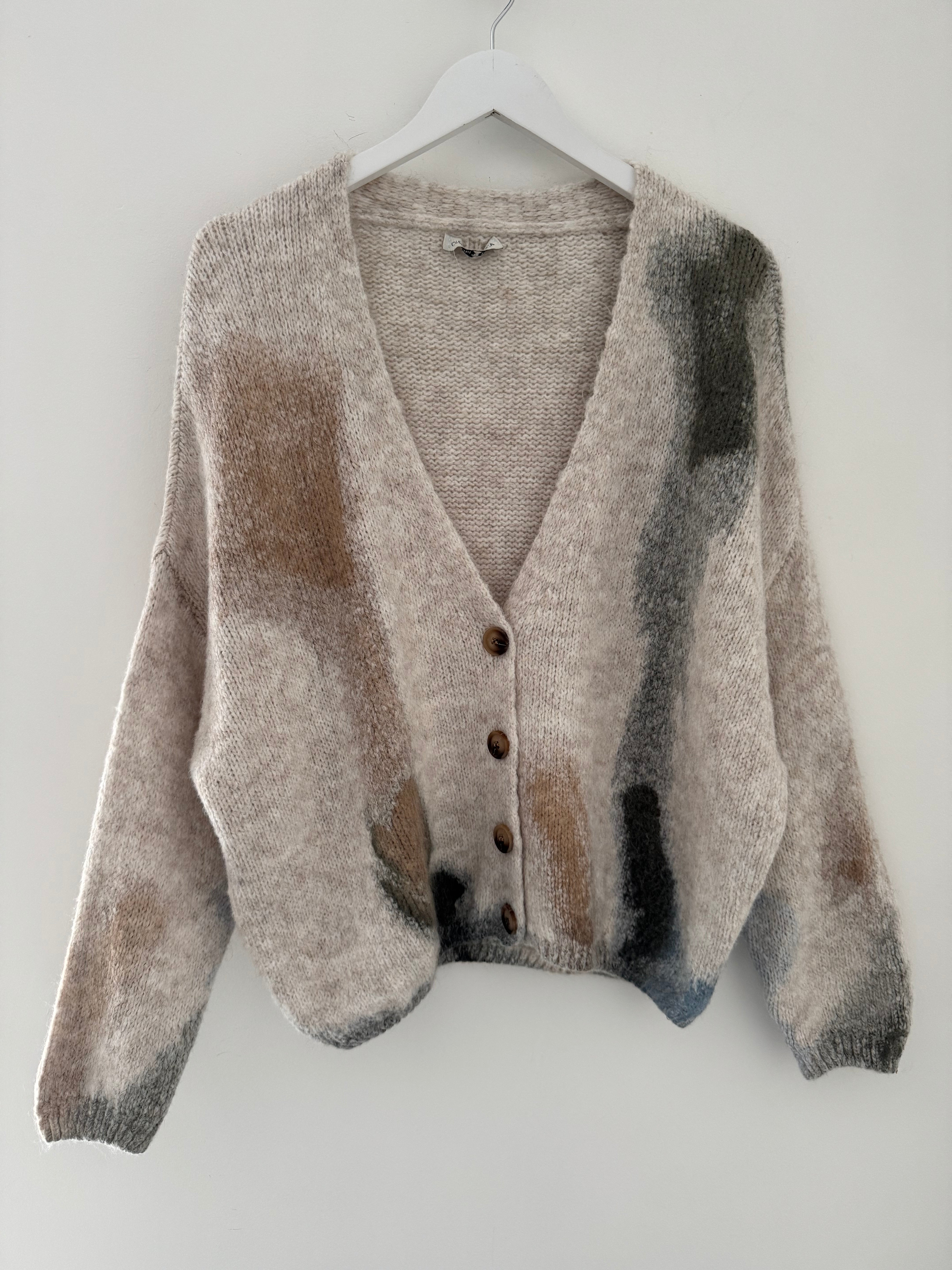 Brushstroke Boyfriend Cardi in Khaki & Tan