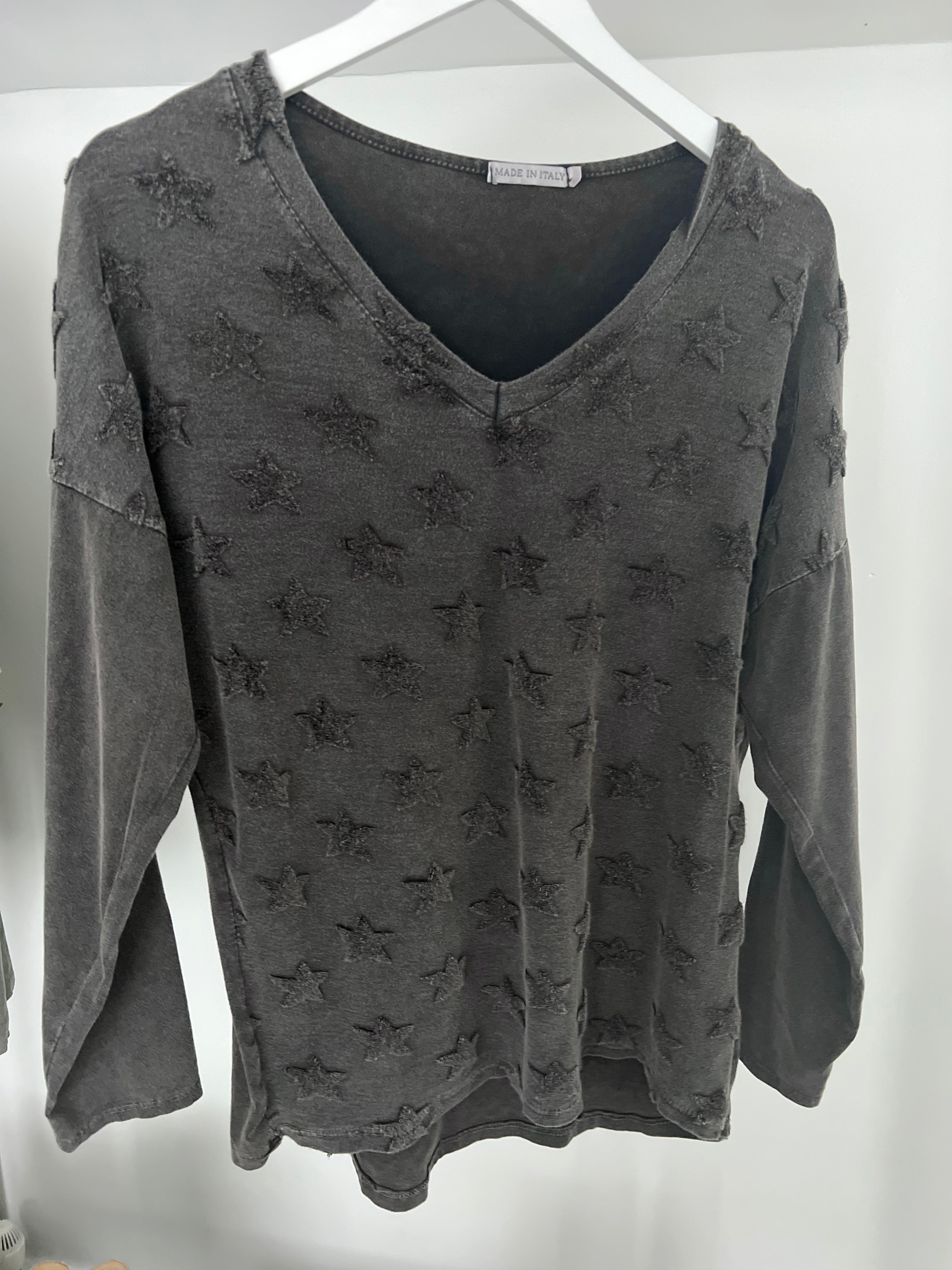 Multi Star Cotton Top in Charcoal