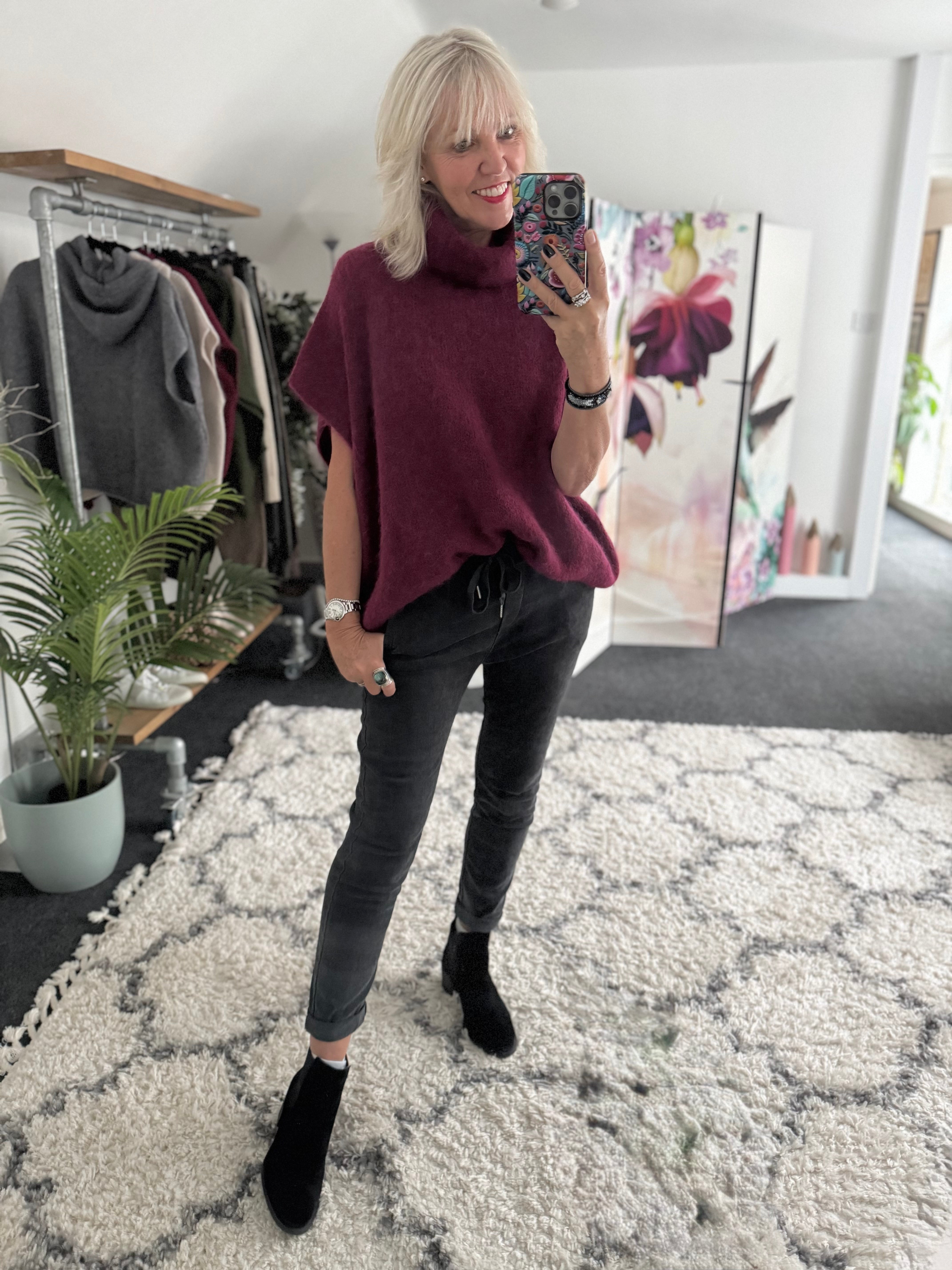 Alpaca Roll Neck Tank in Wine