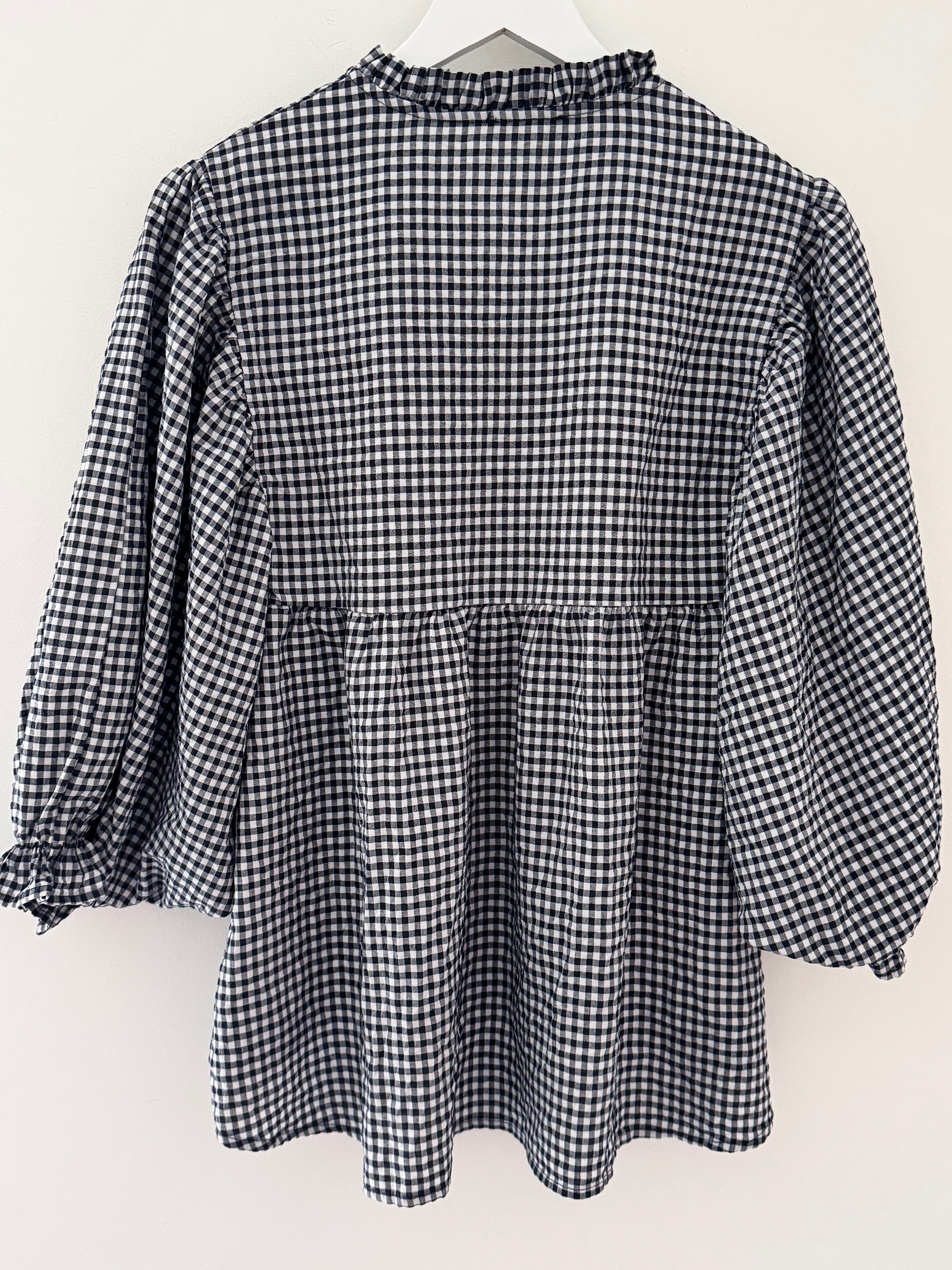 Gingham Seersucker Blouse in Navy