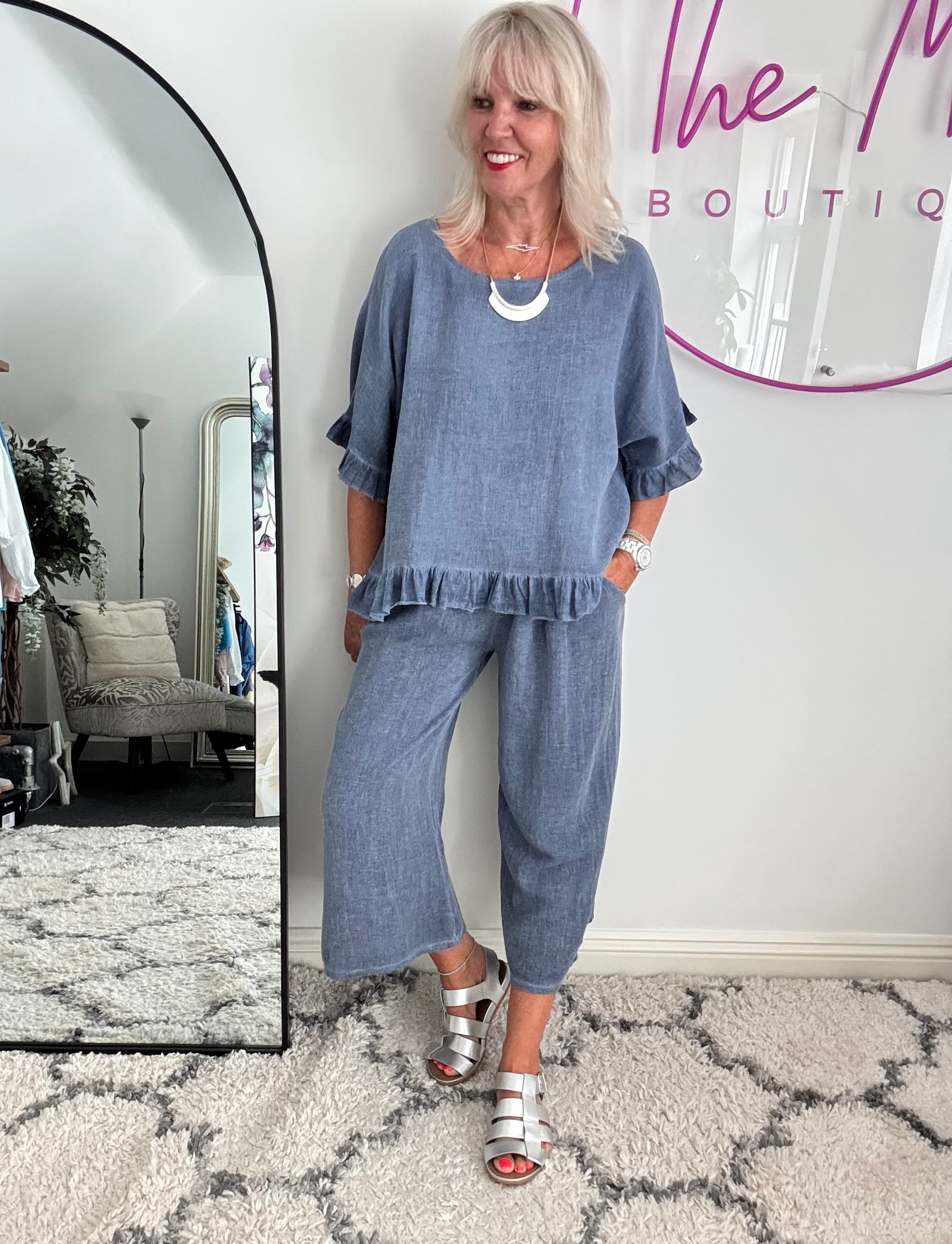 Linen & Cotton Crop Trousers in Denim Blue