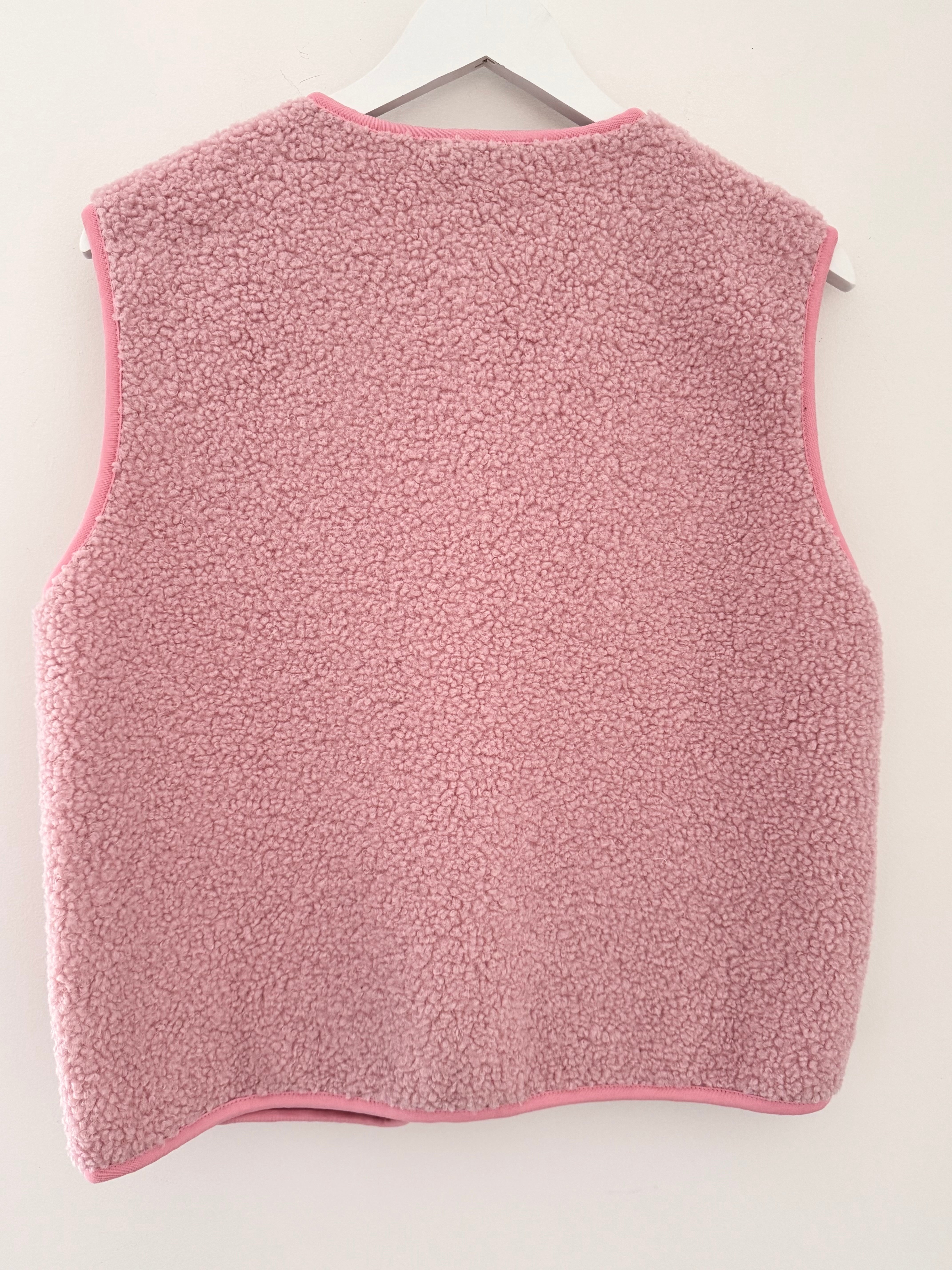 Boucle Gilet in Candy Pink