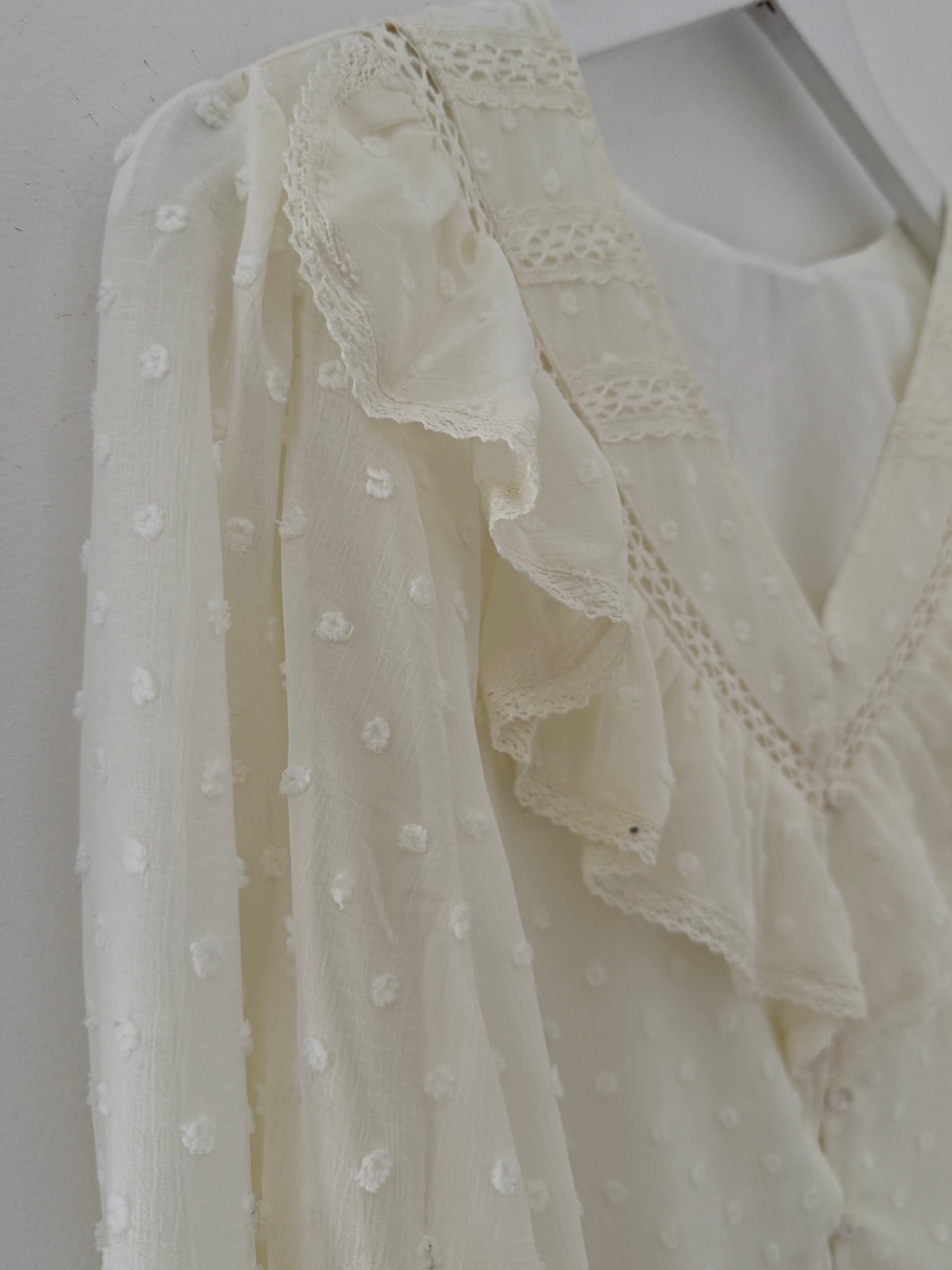Ruffle & Dot Blouse in Ivory