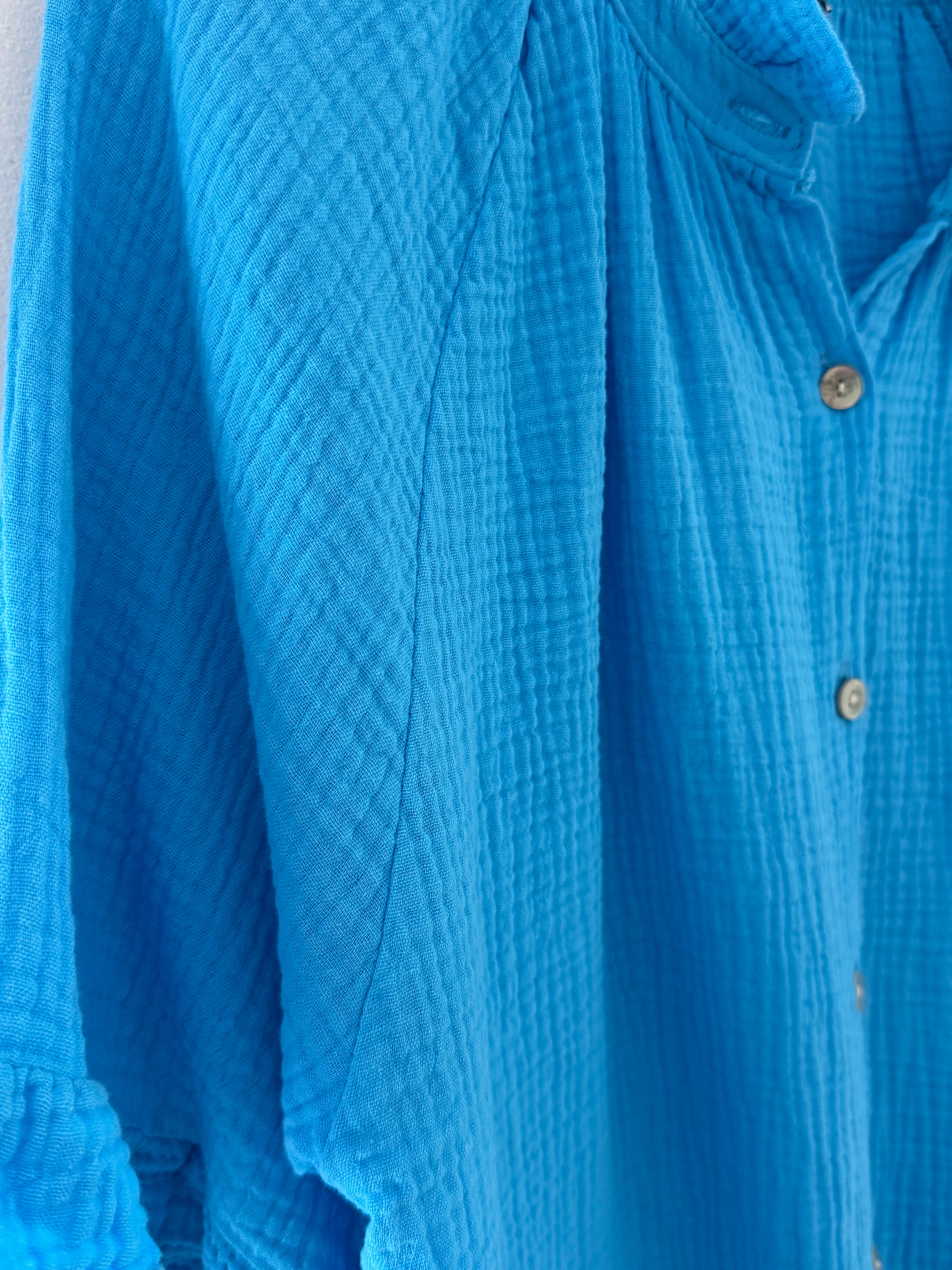 Short Sleeve Cheesecloth Shirt in Azure Blue