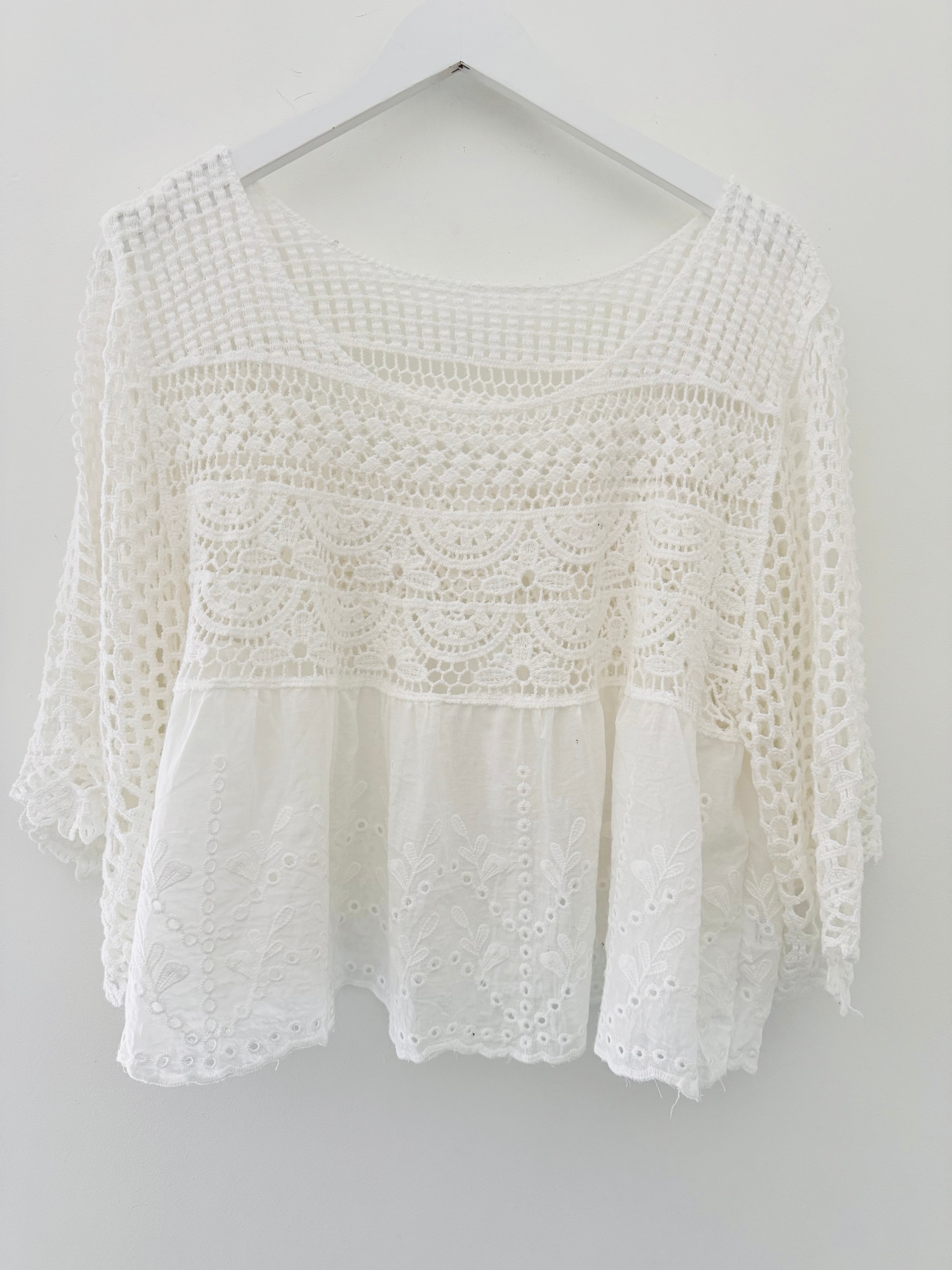 Crochet Scoop Neck Top in White