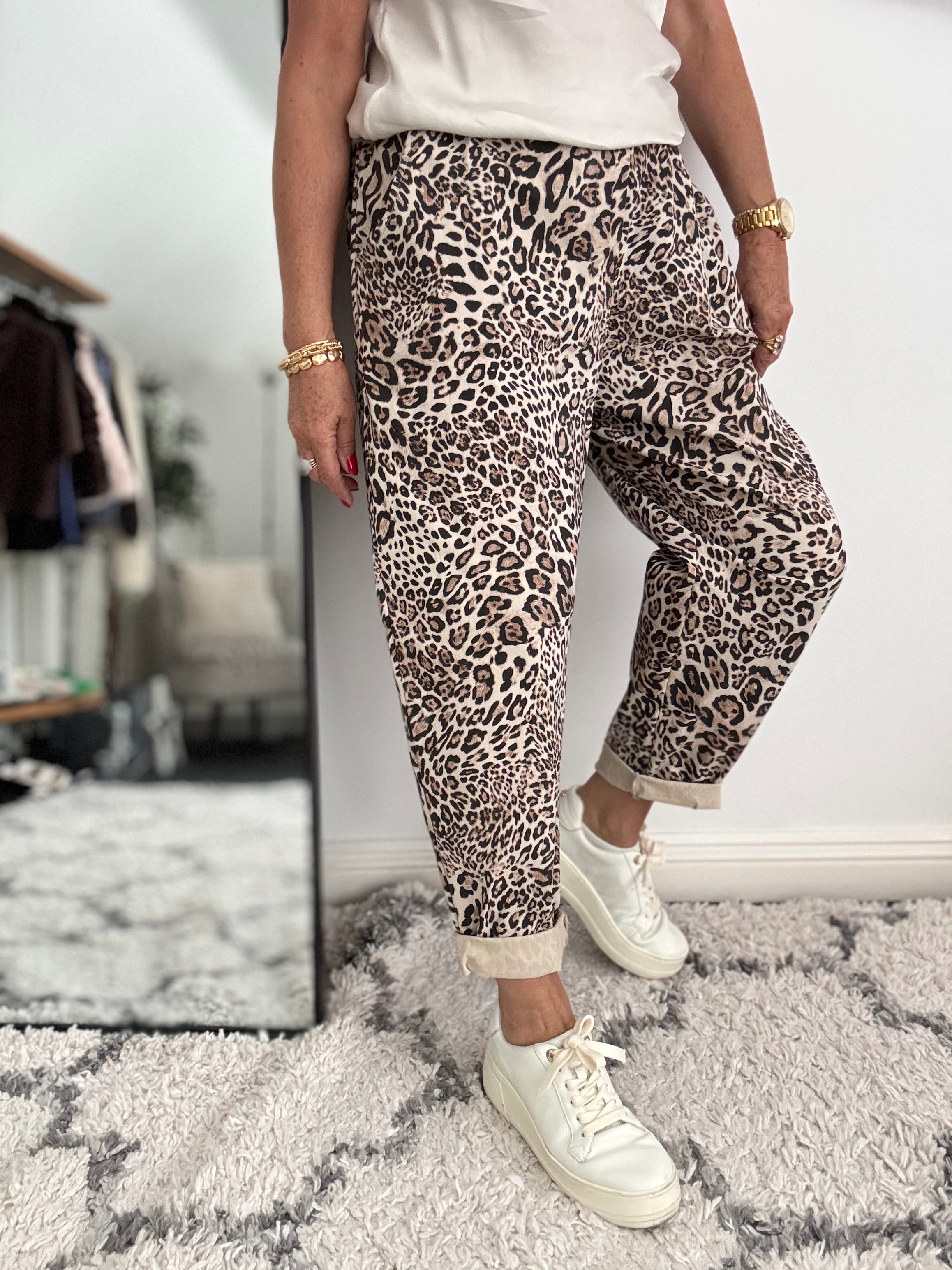 Super Stretch Loose Joggers in Stone Leopard
