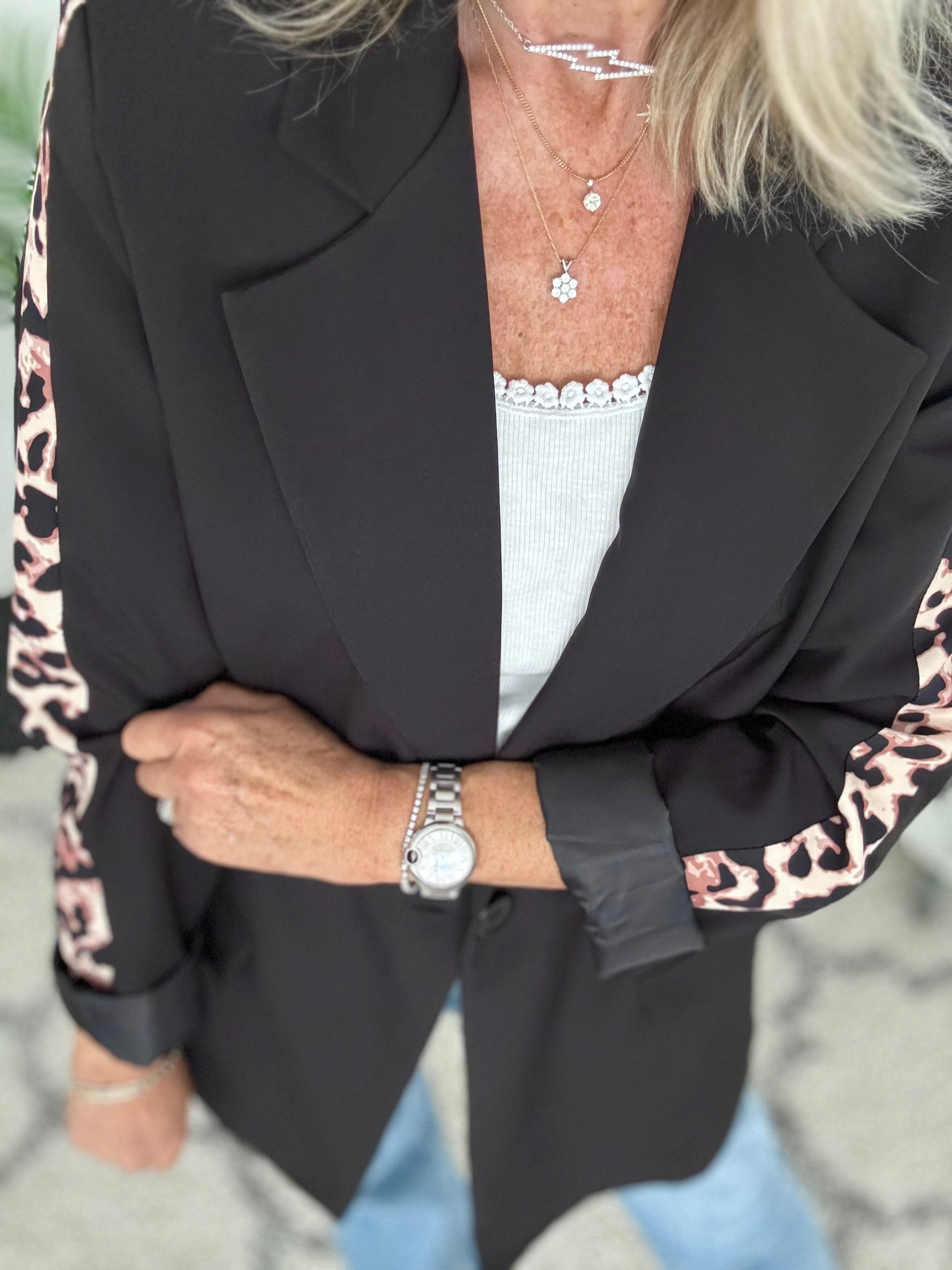 Blazer Jacket with Leopard Stripe in Black