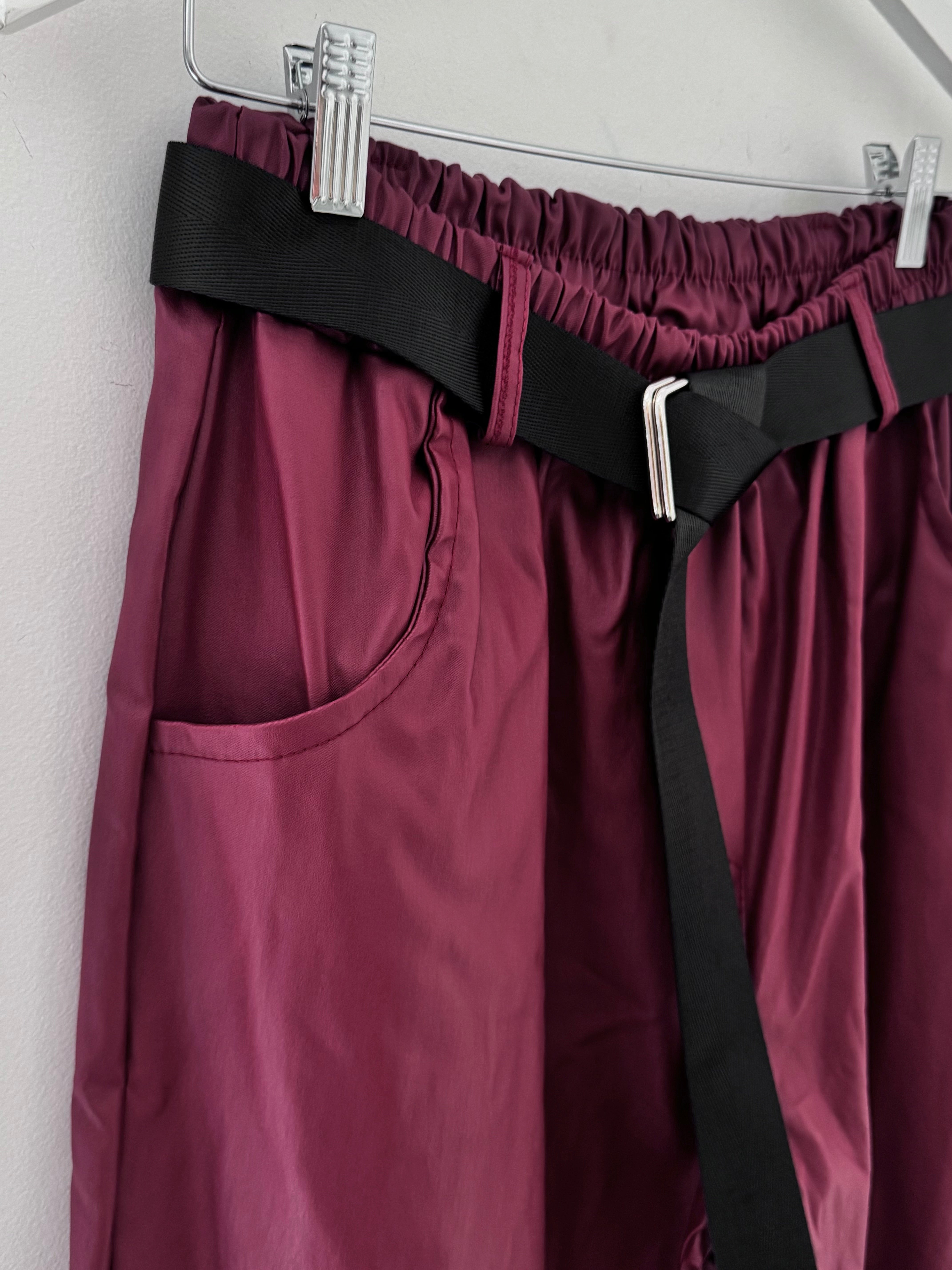 Super Stretch Waxed Barrel Trousers in Berry