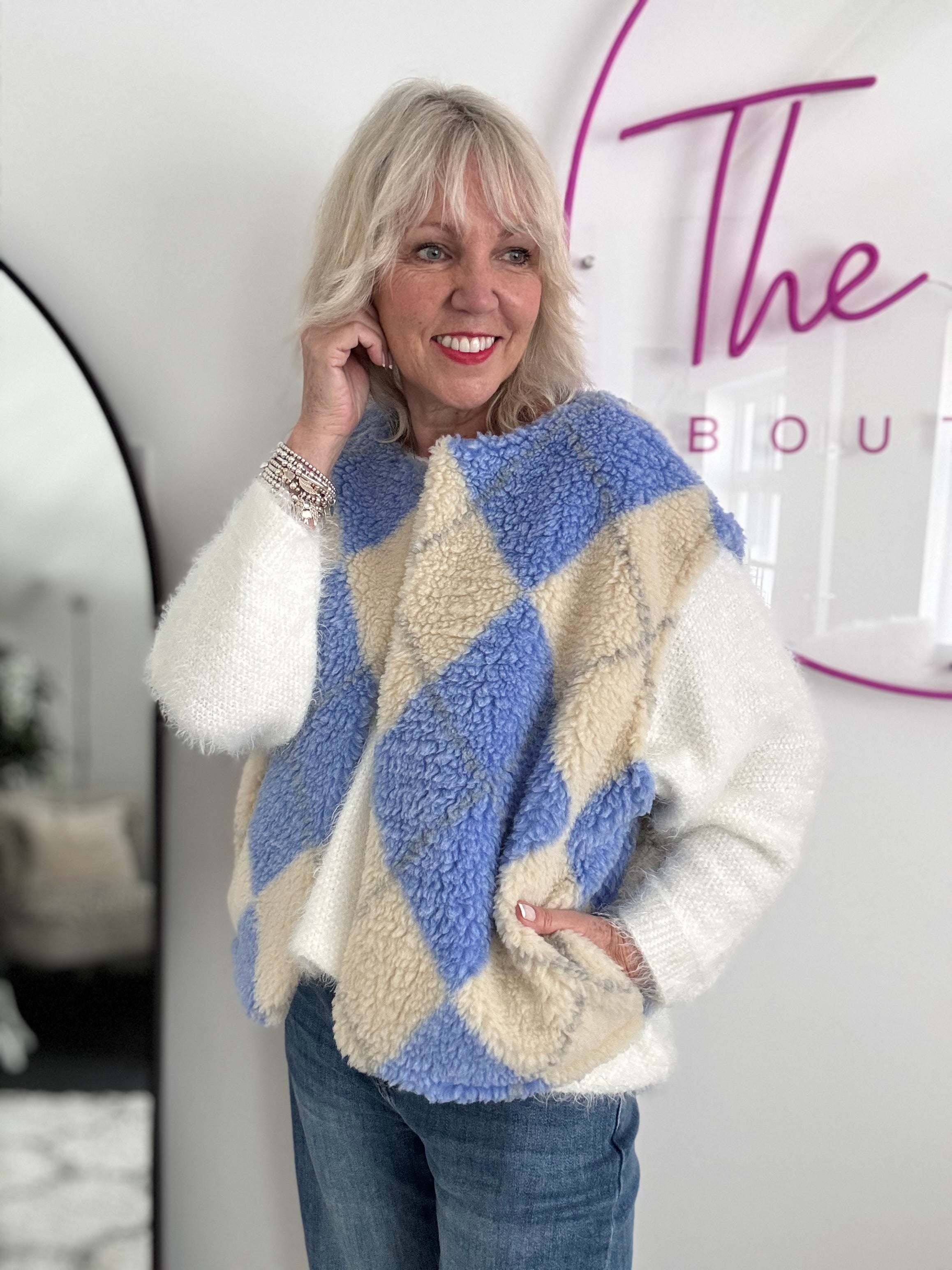 Check Teddy Gilet in Blue & Vanilla
