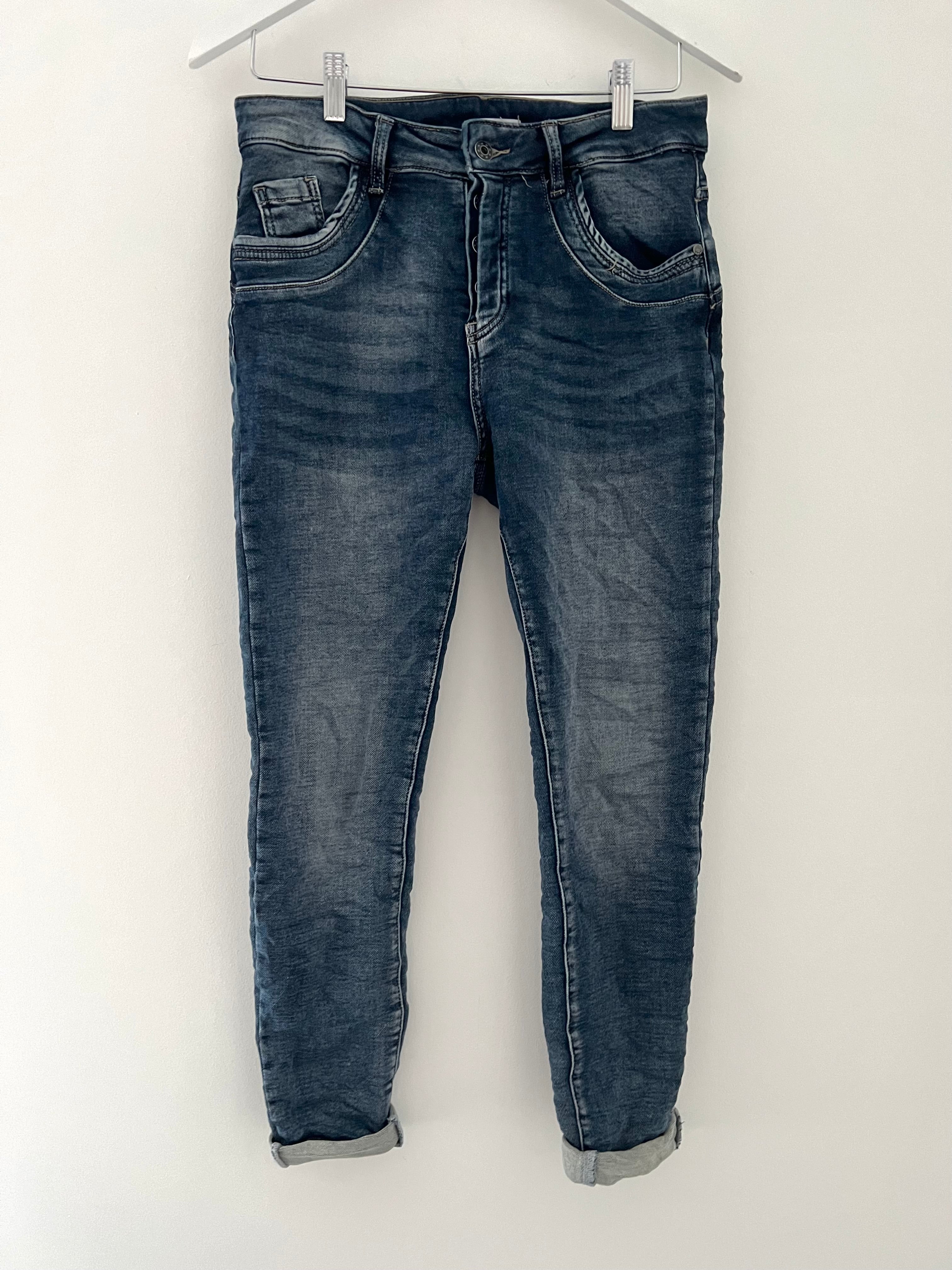 Covered Button Fly Stretch Jeans in Mid Denim