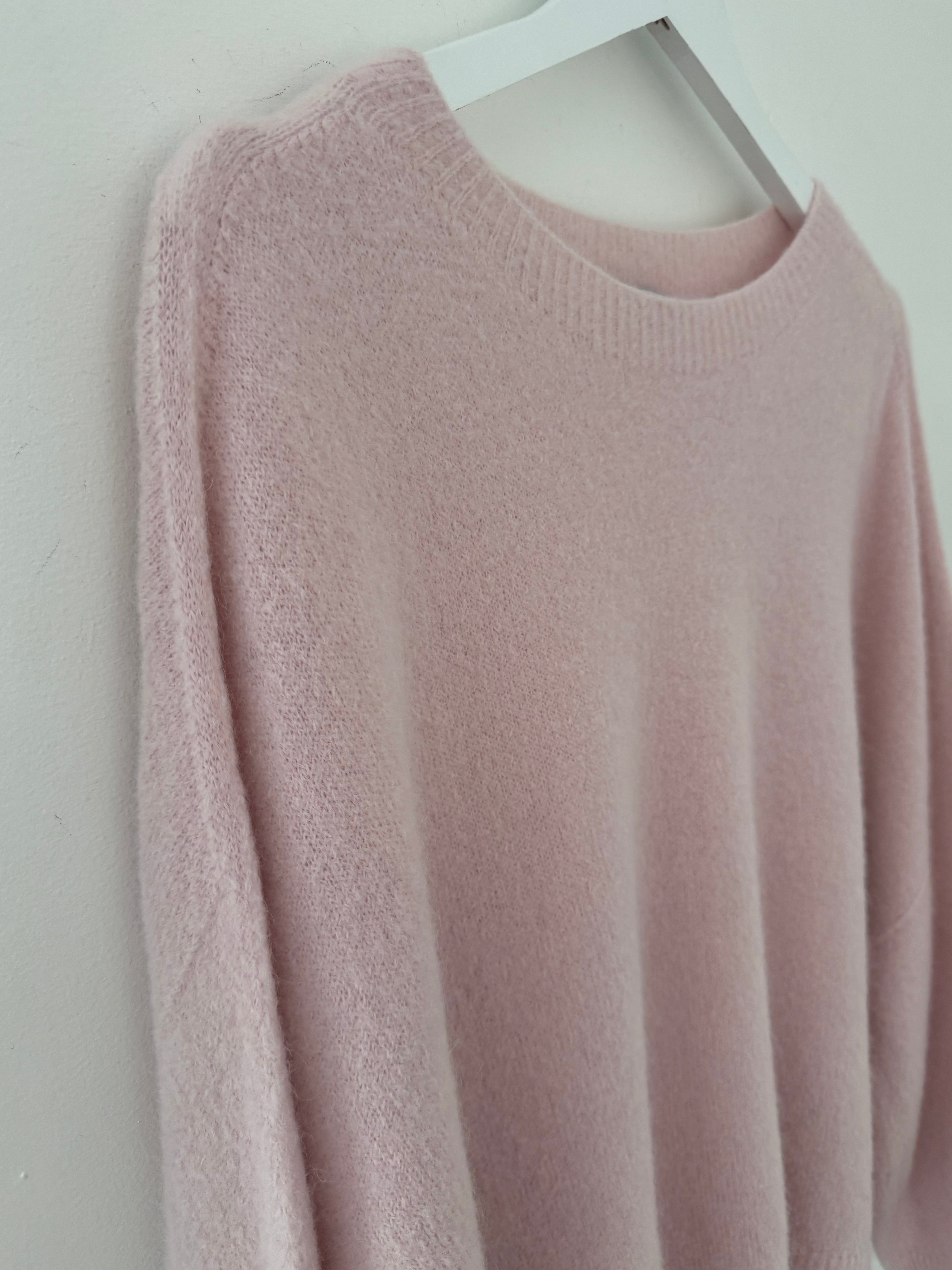 Luxe Slouchy Alpaca Jumper in Soft Pink
