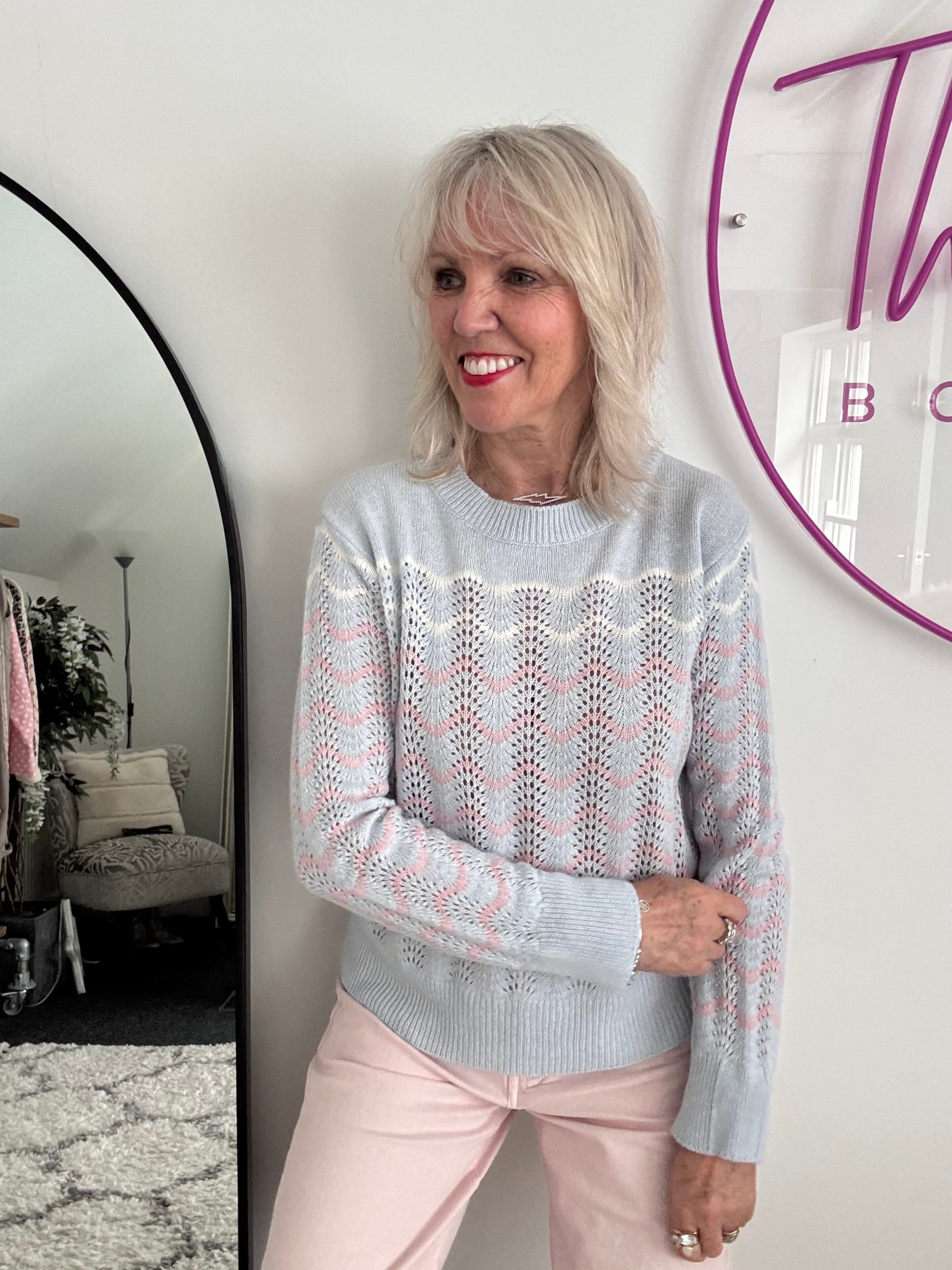 Wavy Cashmere Jumper in Blue & Pink