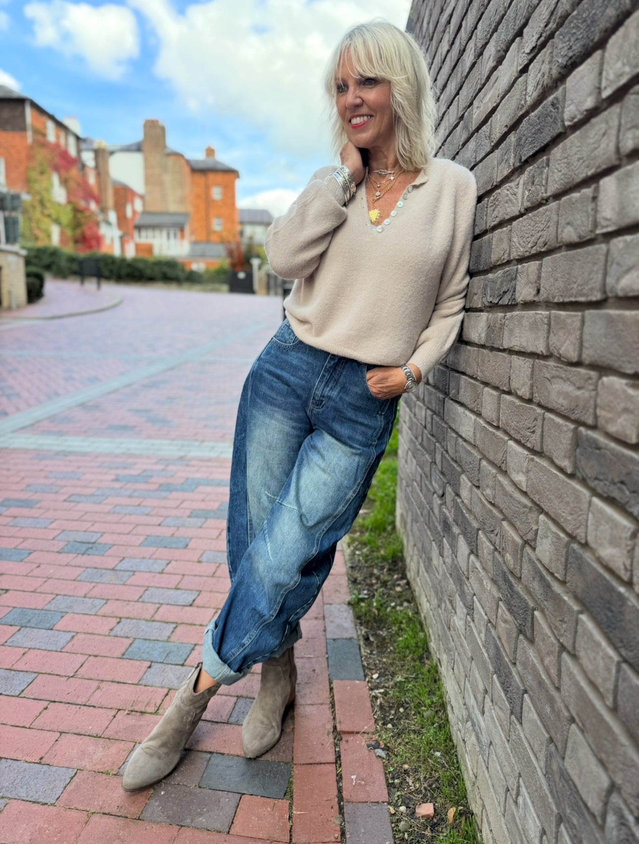 Barrel Leg Jeans with Elasticated Waist