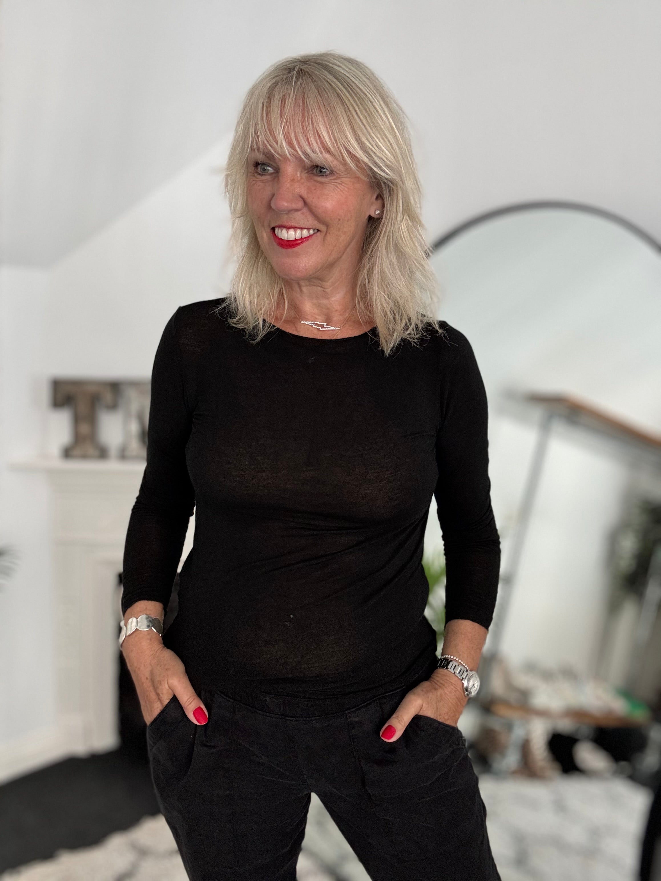 Ultrasoft Cashmere Blend Base Layer in Black