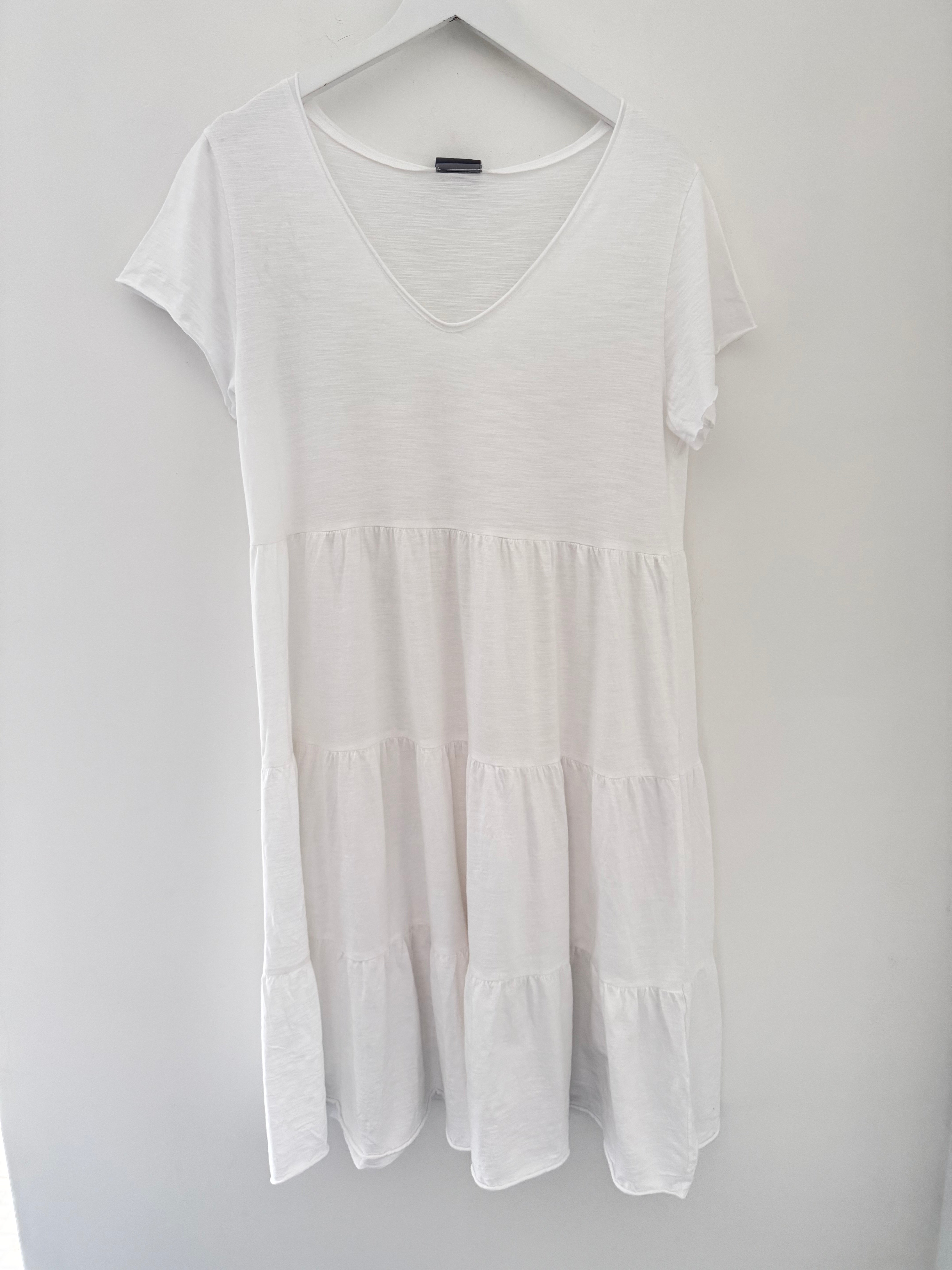 Tiered Cotton Stretch Dress in White