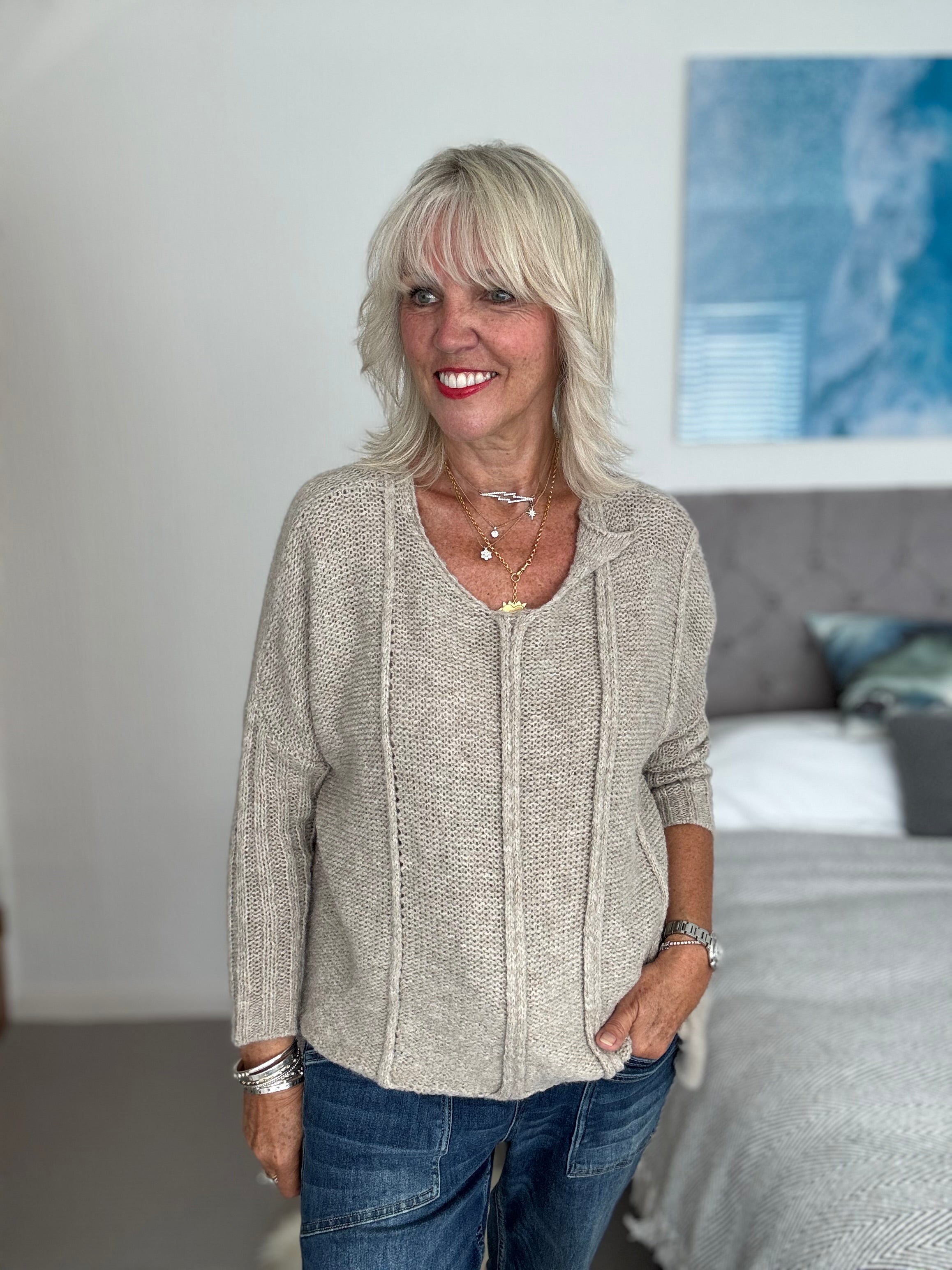 Hi Lo Ribbed Jumper in Stone