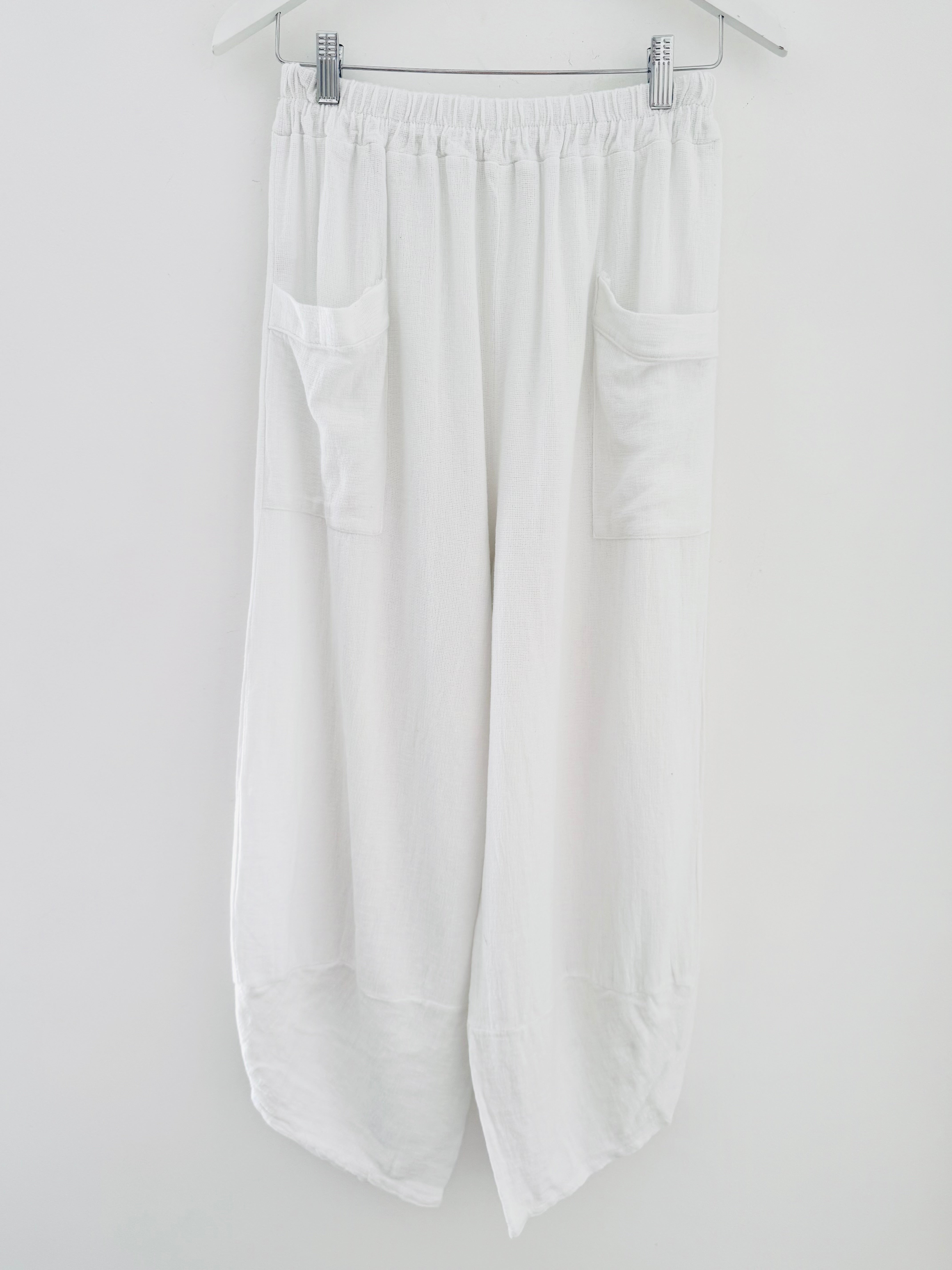 Linen & Cotton Barrel Trousers in White
