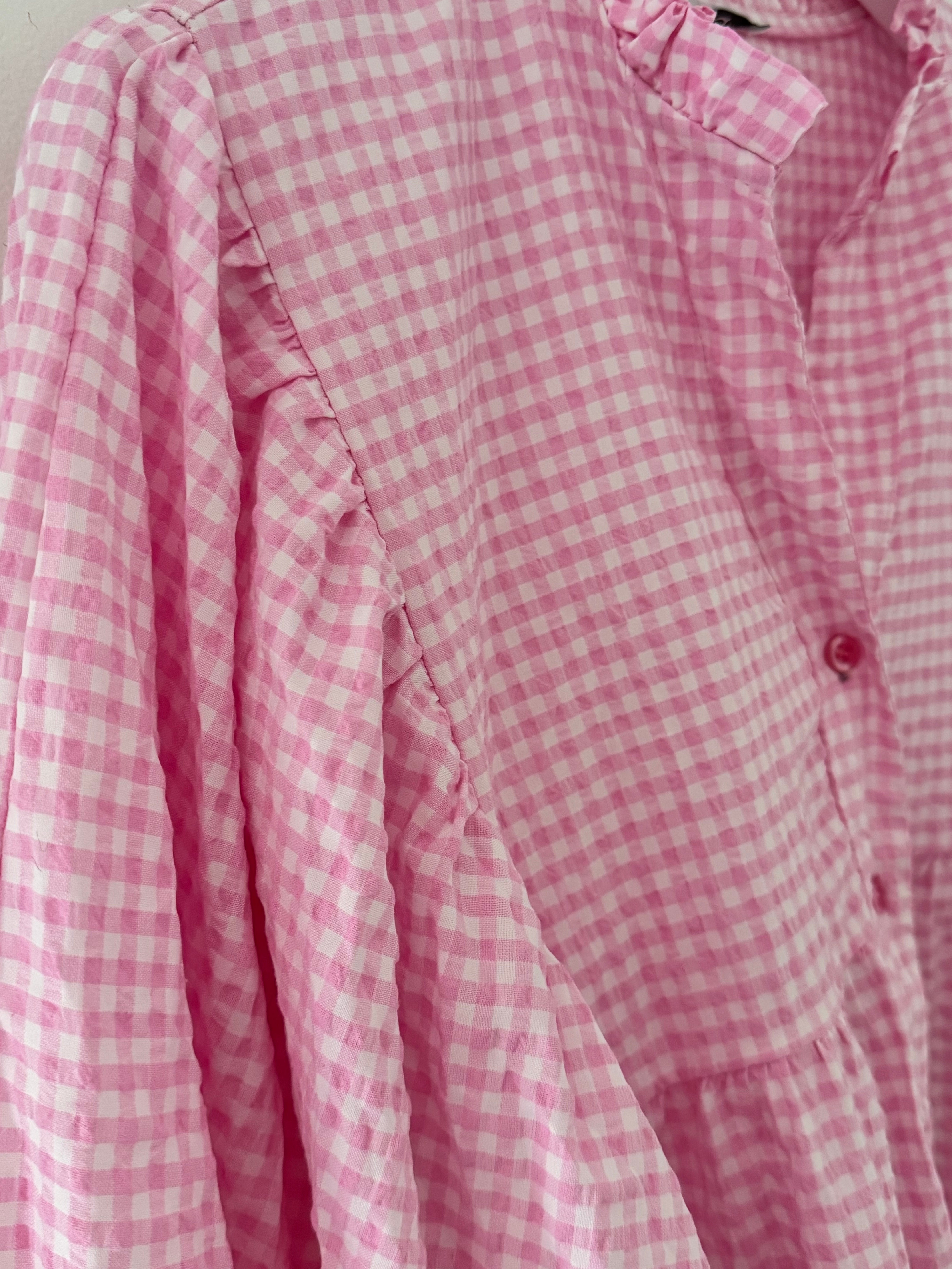 Gingham Seersucker Blouse in Candy Pink