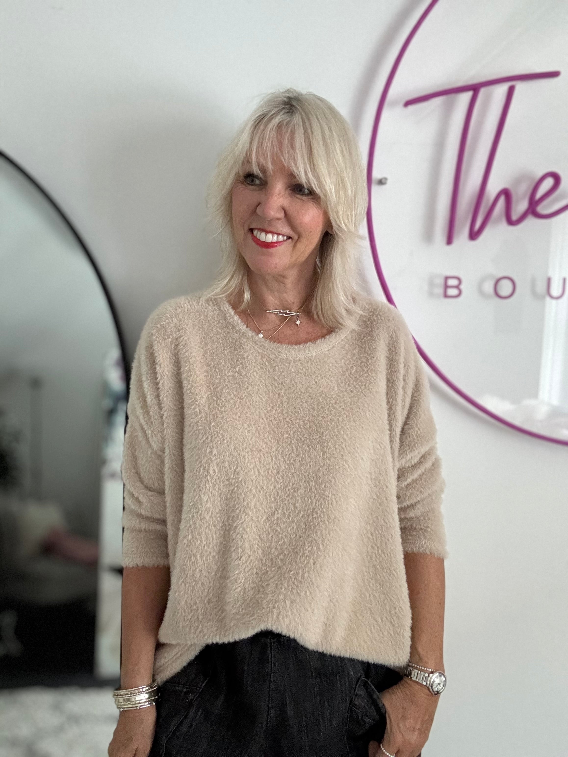 Oversized Fluffy Jumper in Latte