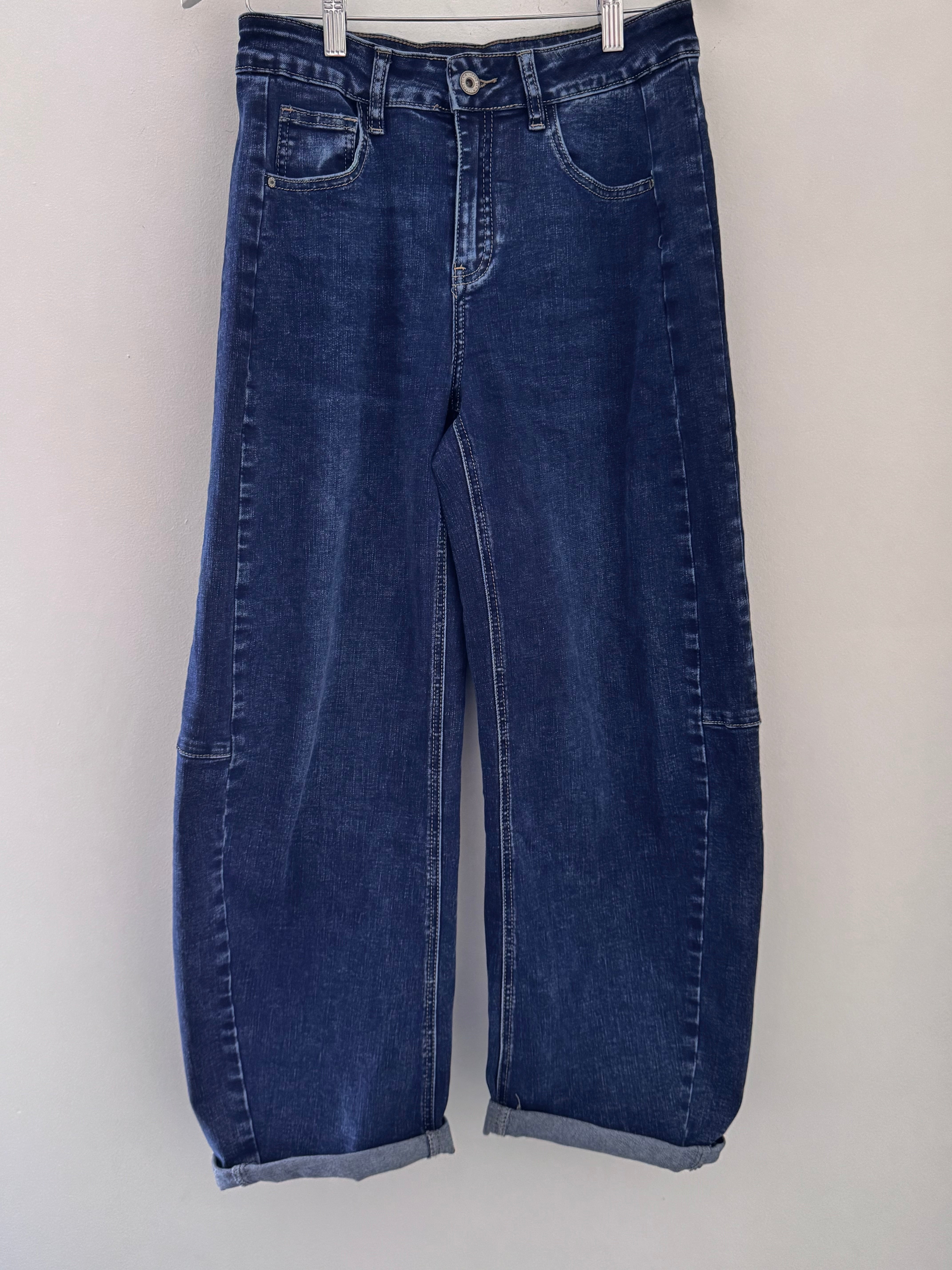 Barrel Leg Jeans in Deep Denim