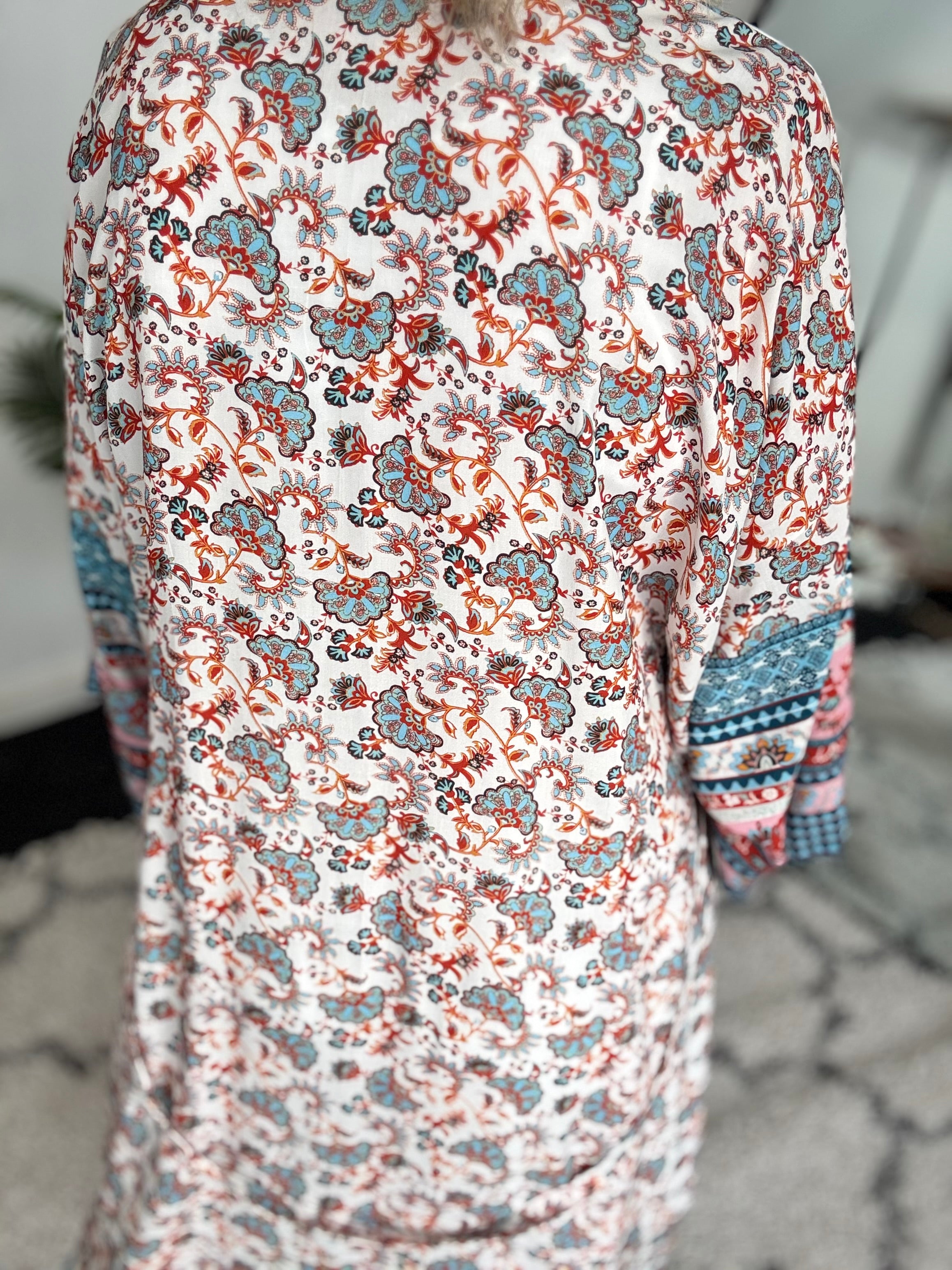Silky Paisley Kimono