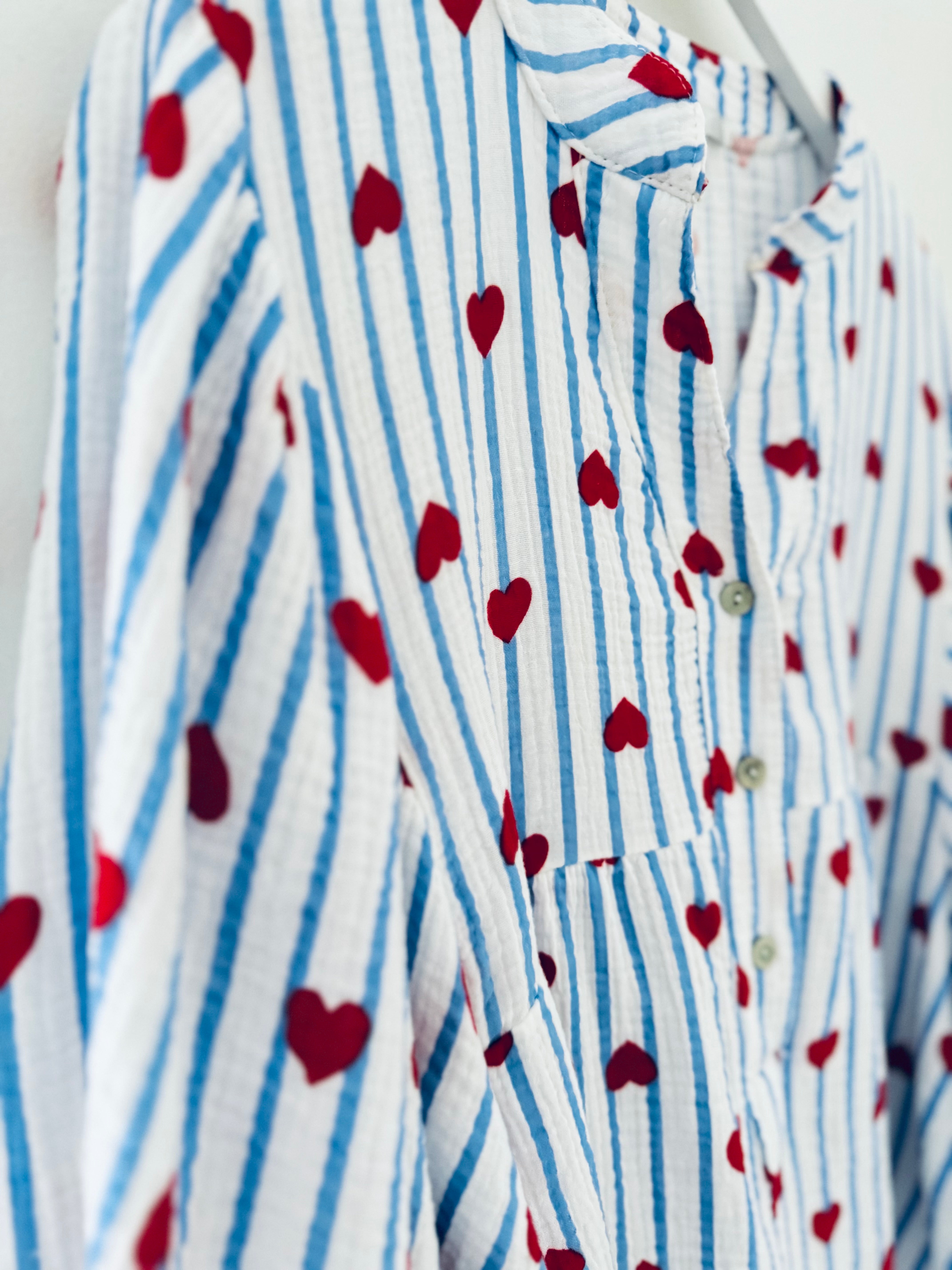 Oversized Cheesecloth Heart Blouse in Blue & Red