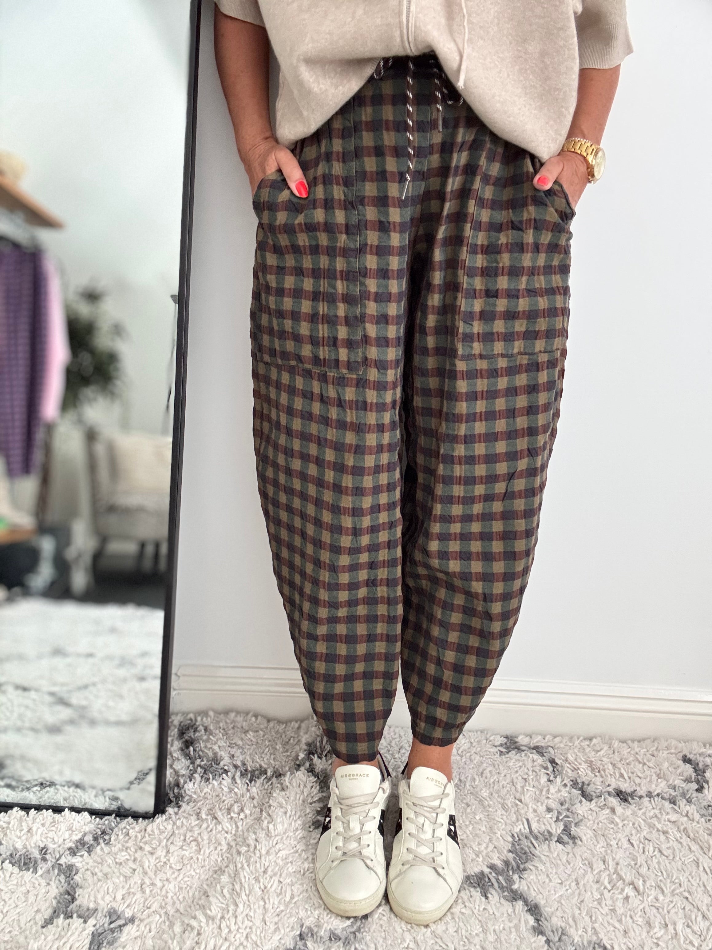 Barrel Check Trousers in Chocolate & Khaki