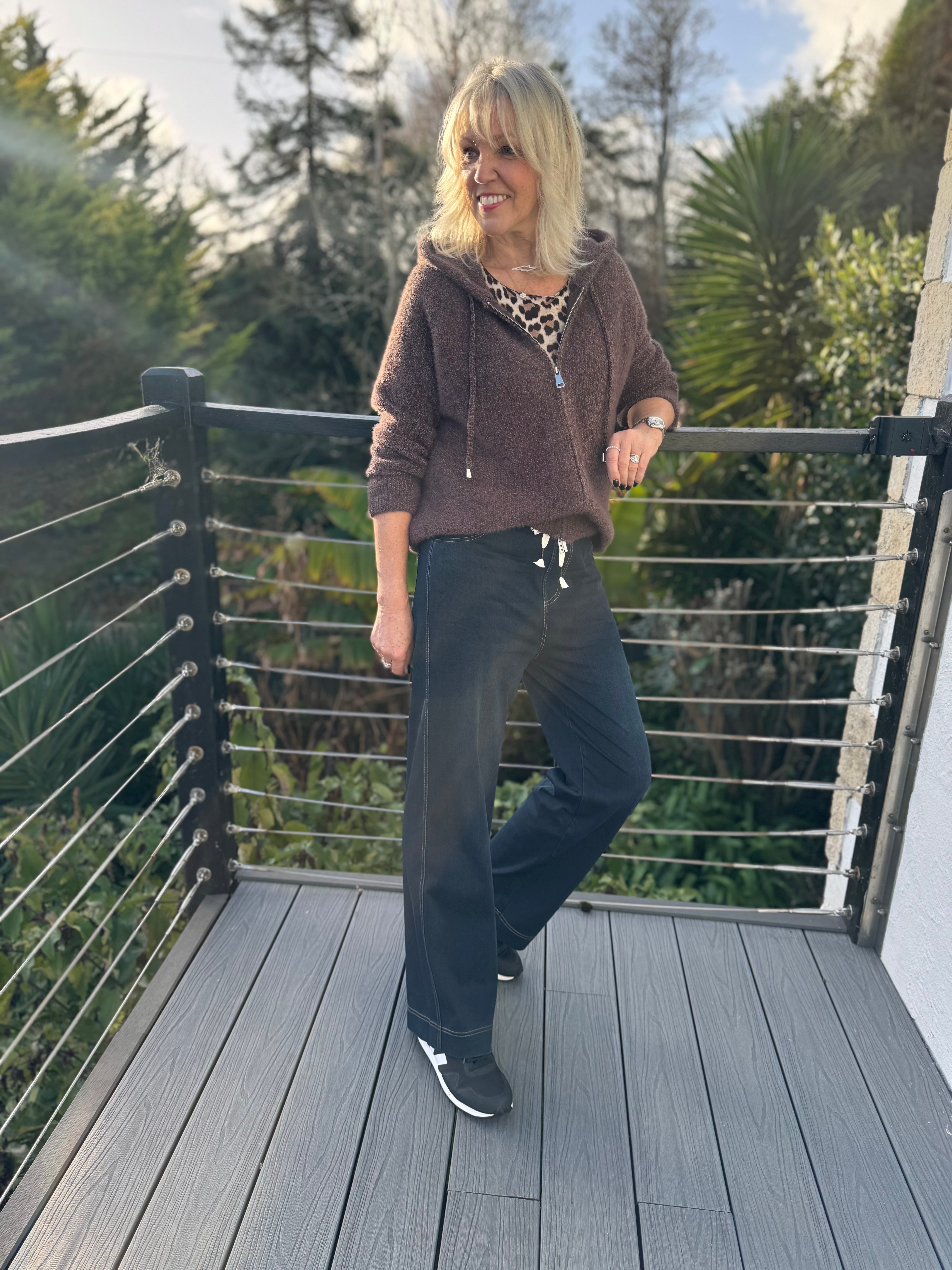 Stretch Wide Leg Joggers in Dark Denim