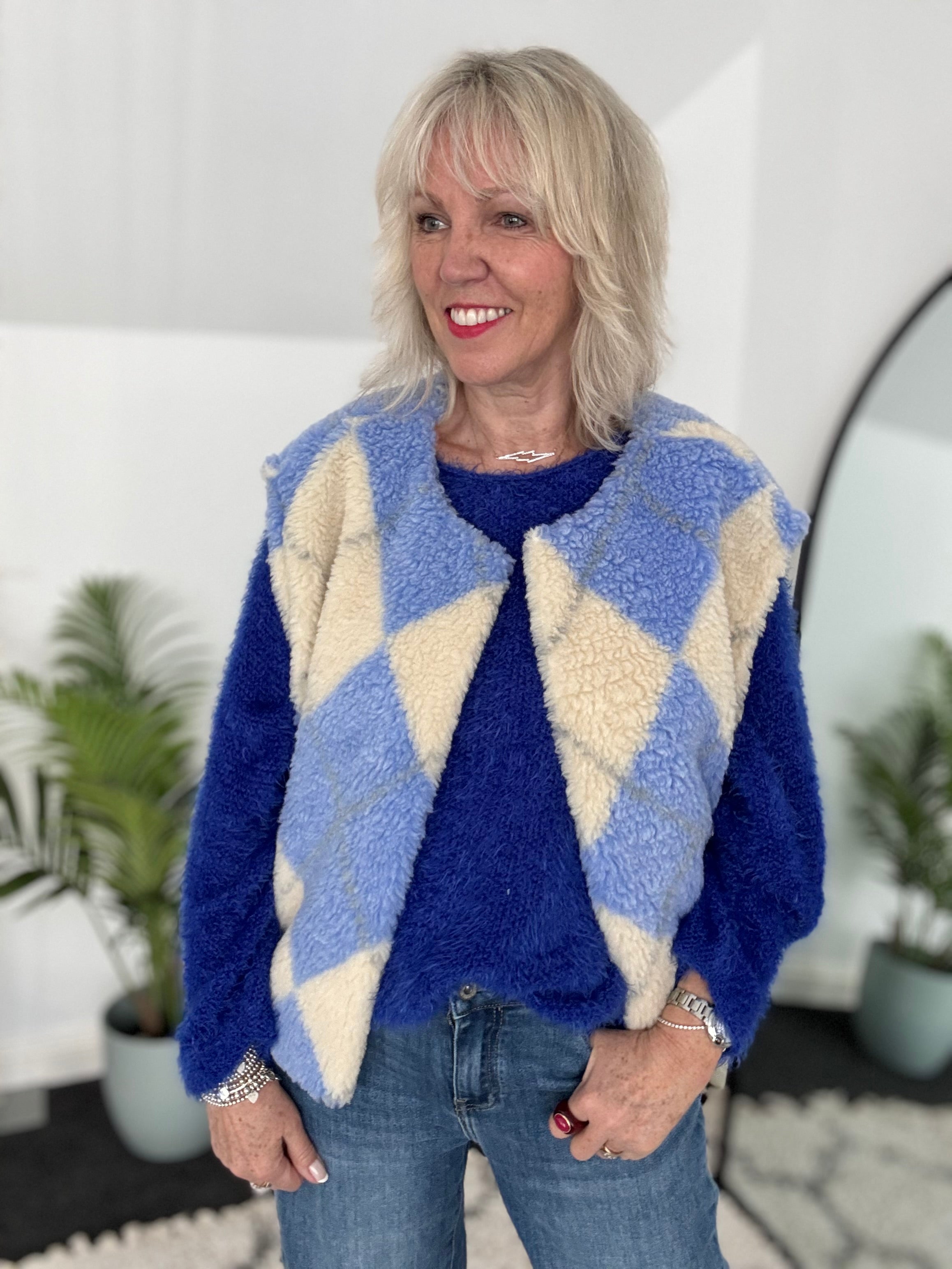 Check Teddy Gilet in Blue & Vanilla